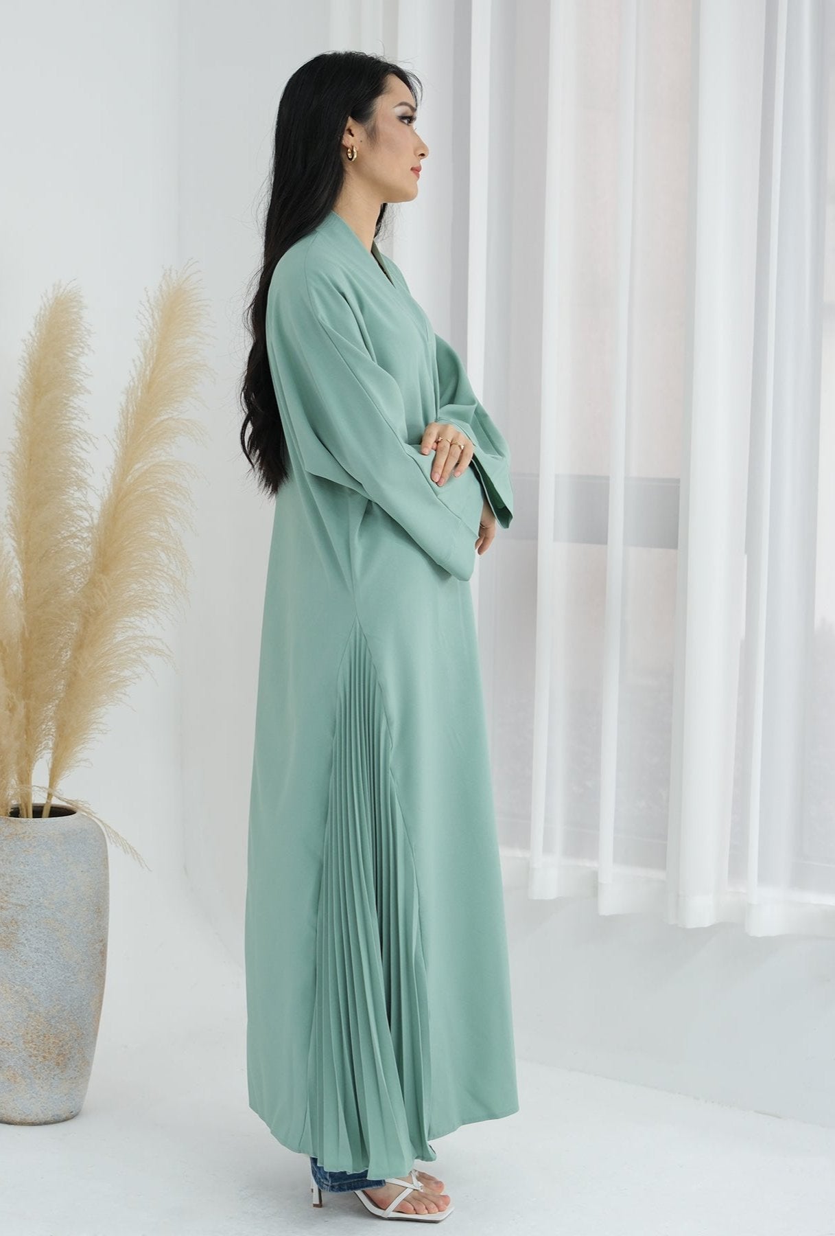 Hera Open Abaya Kimono - Lightweight Flowy Mint Green Cover-Up for Women | Perfect for Beach, Vacation & Boho Fashion