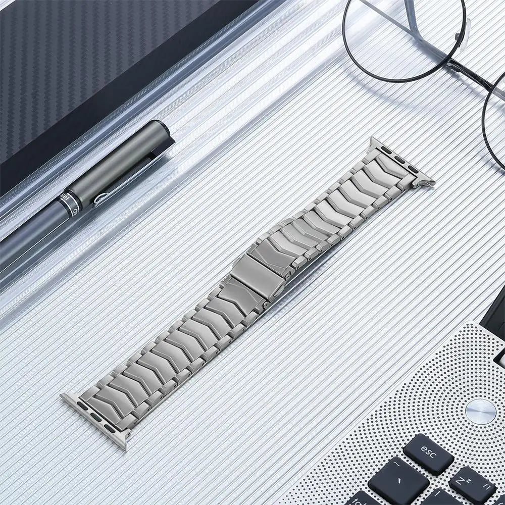 Premium Solid Titanium Band for Men - Durable & Hypoallergenic Wedding Ring, Anniversary Gift - Perfect for Everyday Wear, Travel & Outdoor Activities