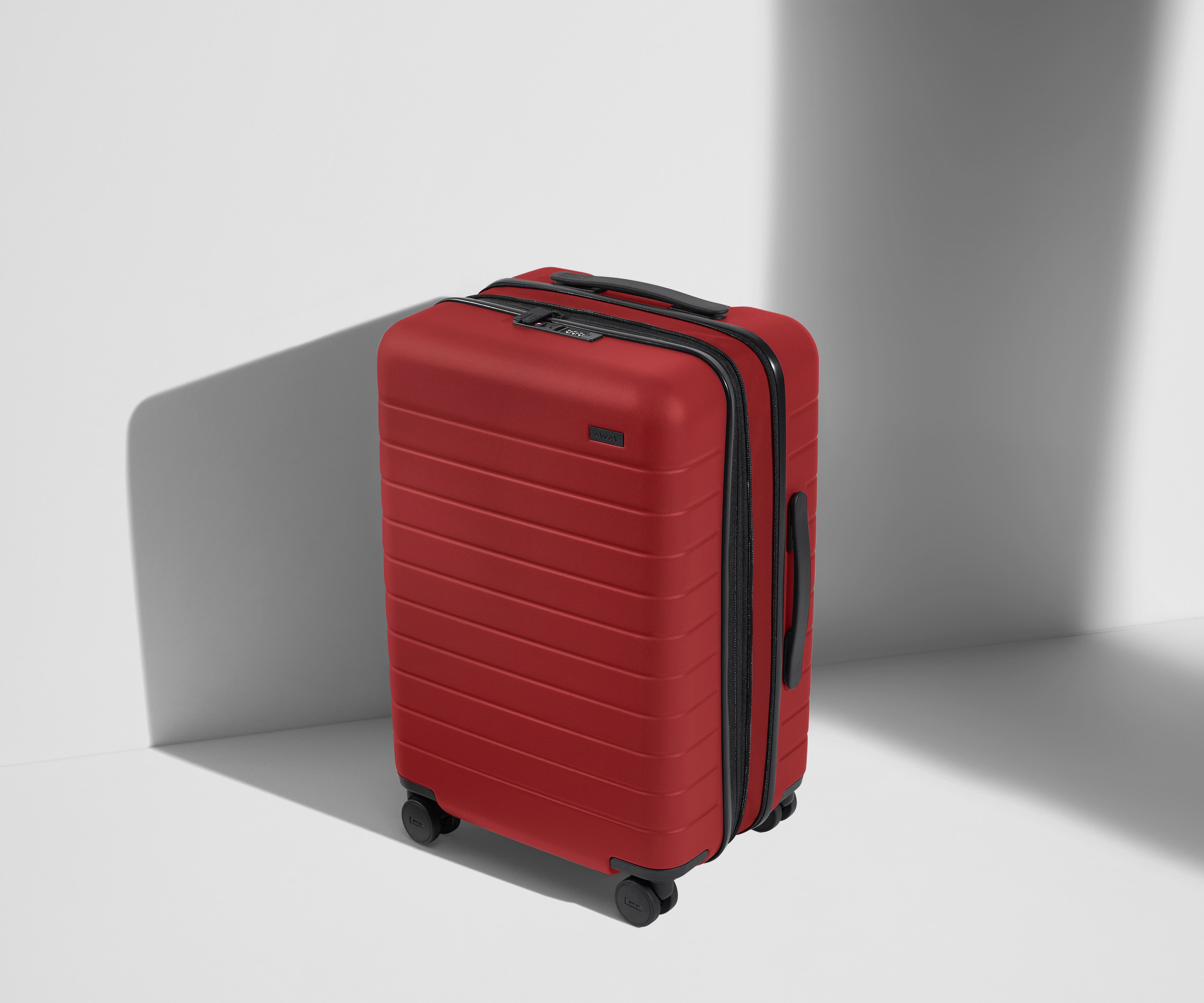 Spacious & Durable The Bigger Carry On Flex Suitcase - Perfect for Air Travel, Business Trips & Weekend Getaways