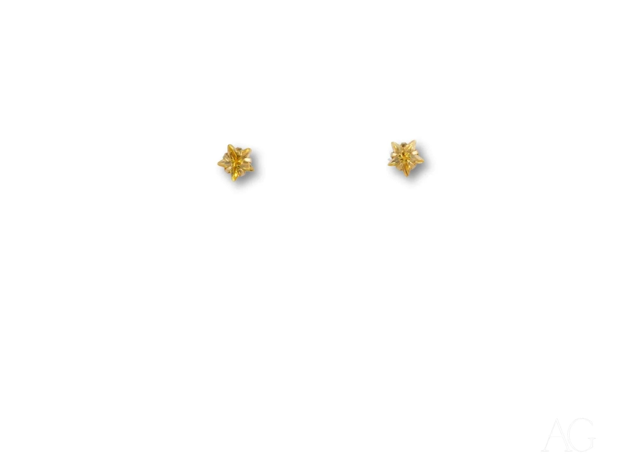 Celestial Spark: 18k Gold Star Cubic Zirconia Kids' Earrings for Girls - Perfect for Birthday Gifts, First Communion, and Special Occasions