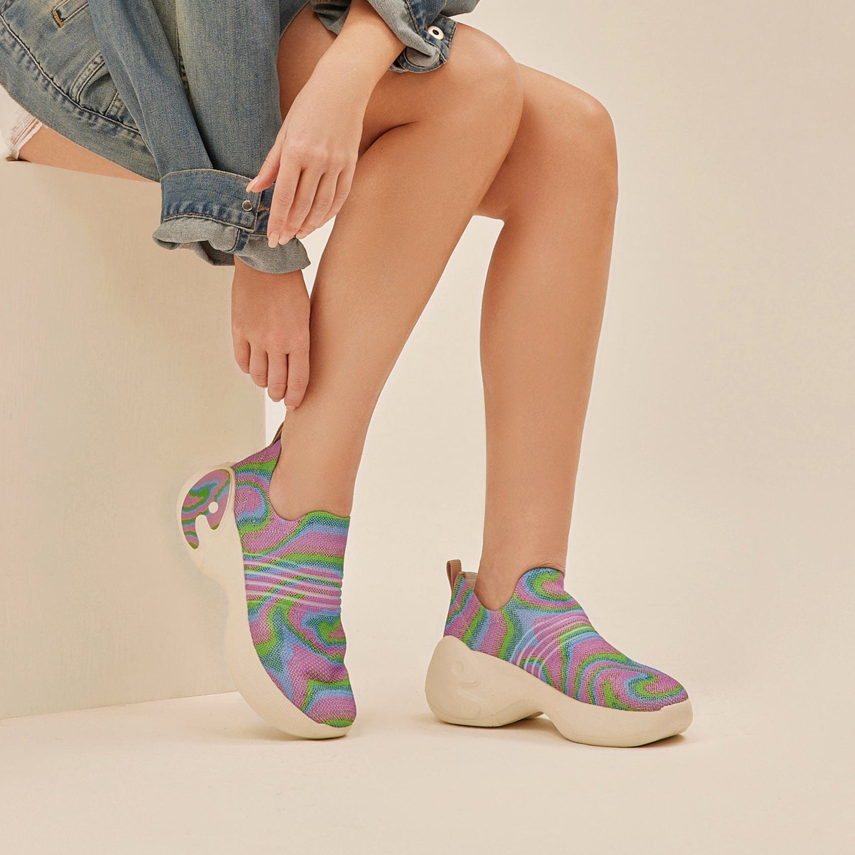 Vibrant Chameleon Zaragoza II Women's Sneakers - Trendy Casual Shoes for Running, Walking & Street Style Fashion