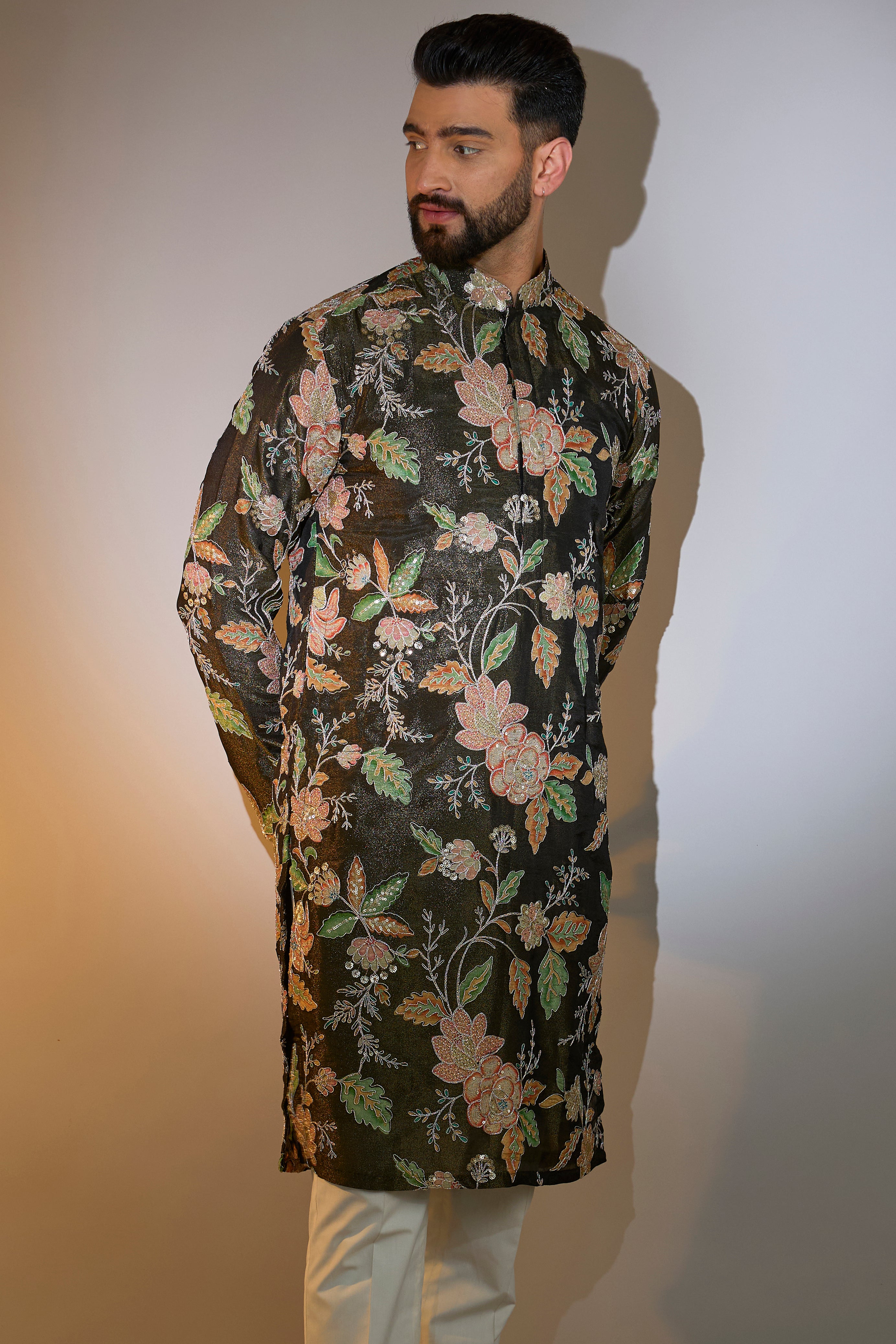 Exquisite Mehndi Green Floral Kurta with Intricate Aari Embroidery – Perfect for Festivals, Weddings & Ethnic Celebrations