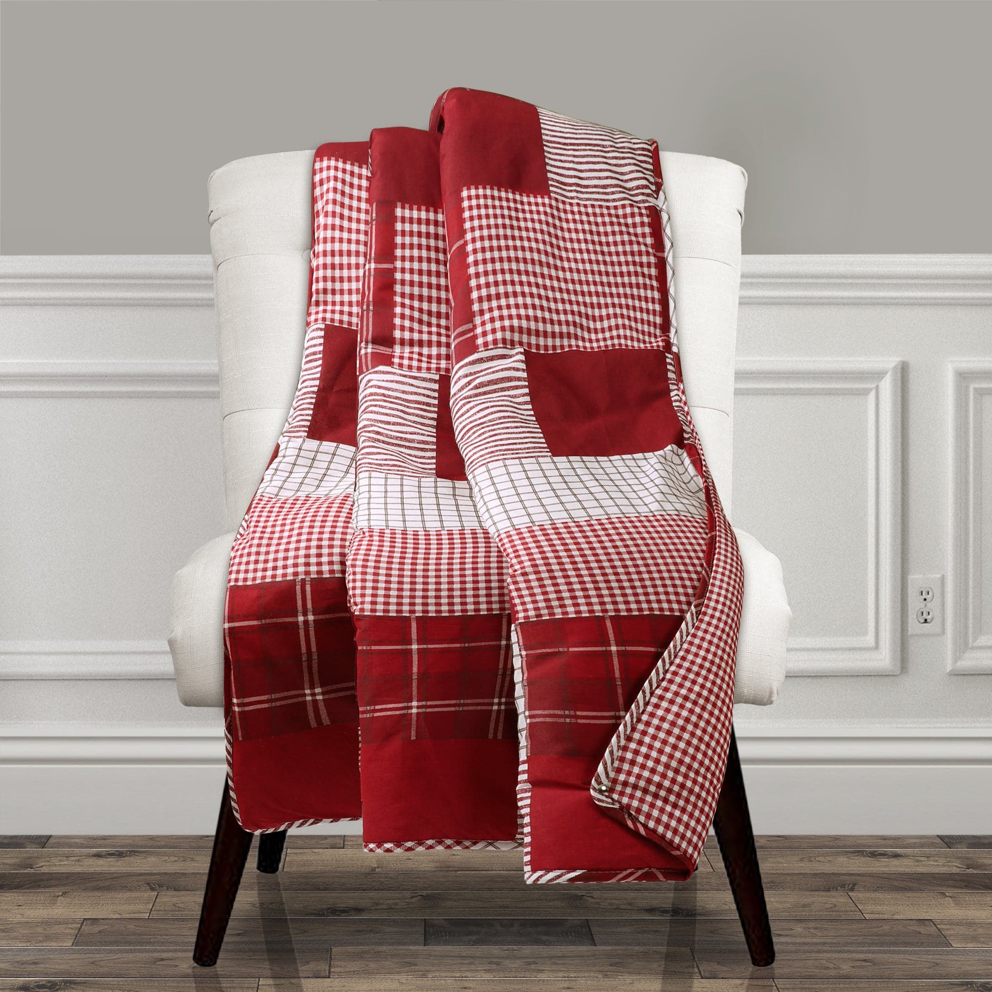 Greenville Throw Blanket - Soft & Cozy Fleece Blanket for Couch, Bed, and Travel - Perfect for Home Decor, Gifts, and Cold Weather Comfort