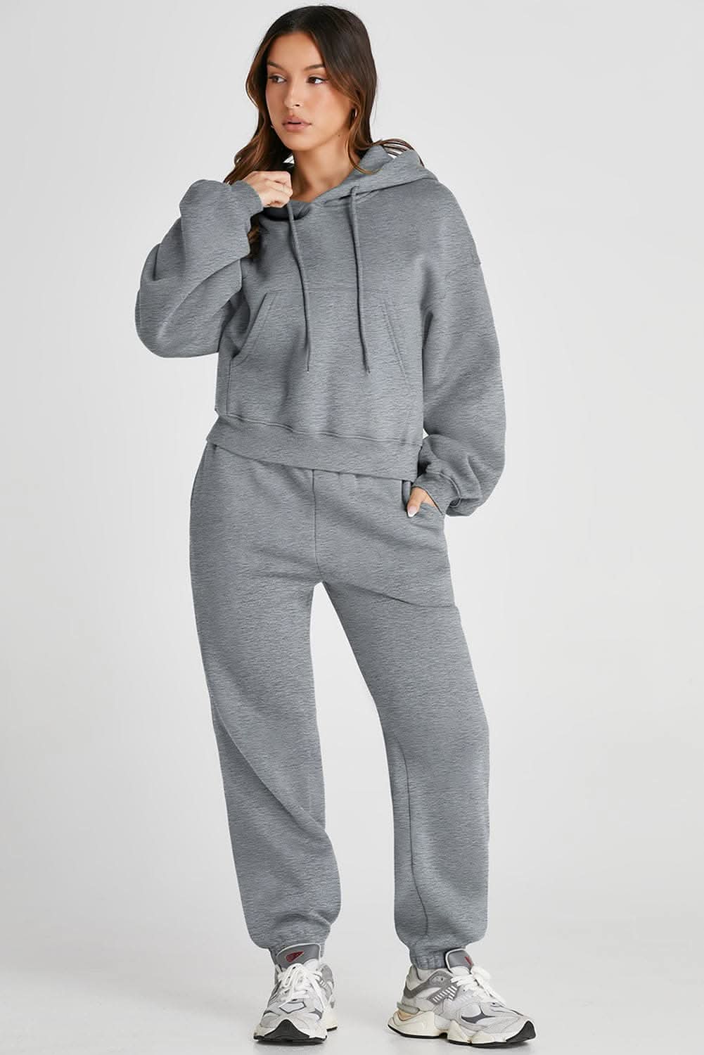 Stylish Women's Hoodie and Joggers Set - Casual Loungewear Outfit for Home, Gym & Streetwear Fashion
