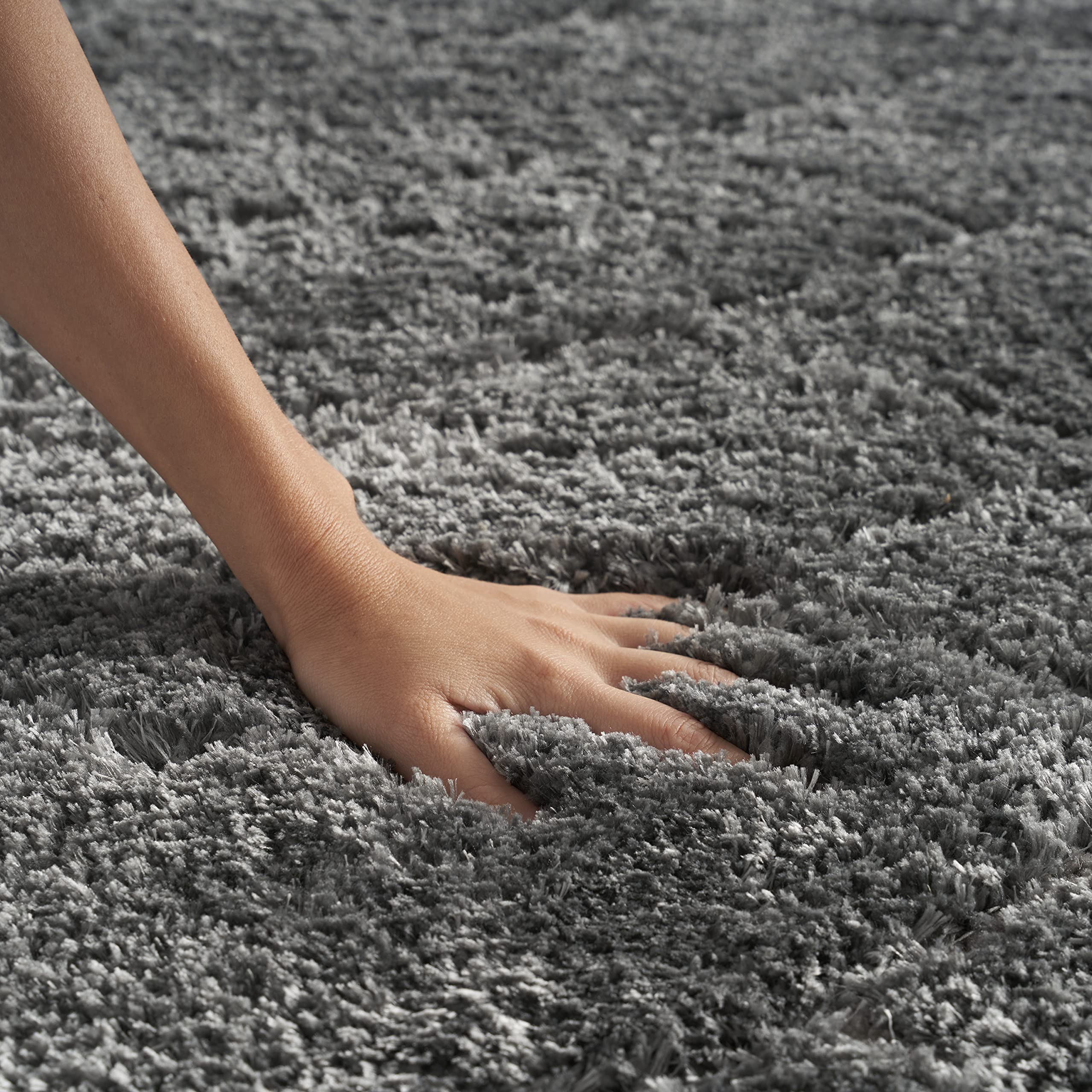 Nourison Luxurious Shag Abstract Grey 5'3