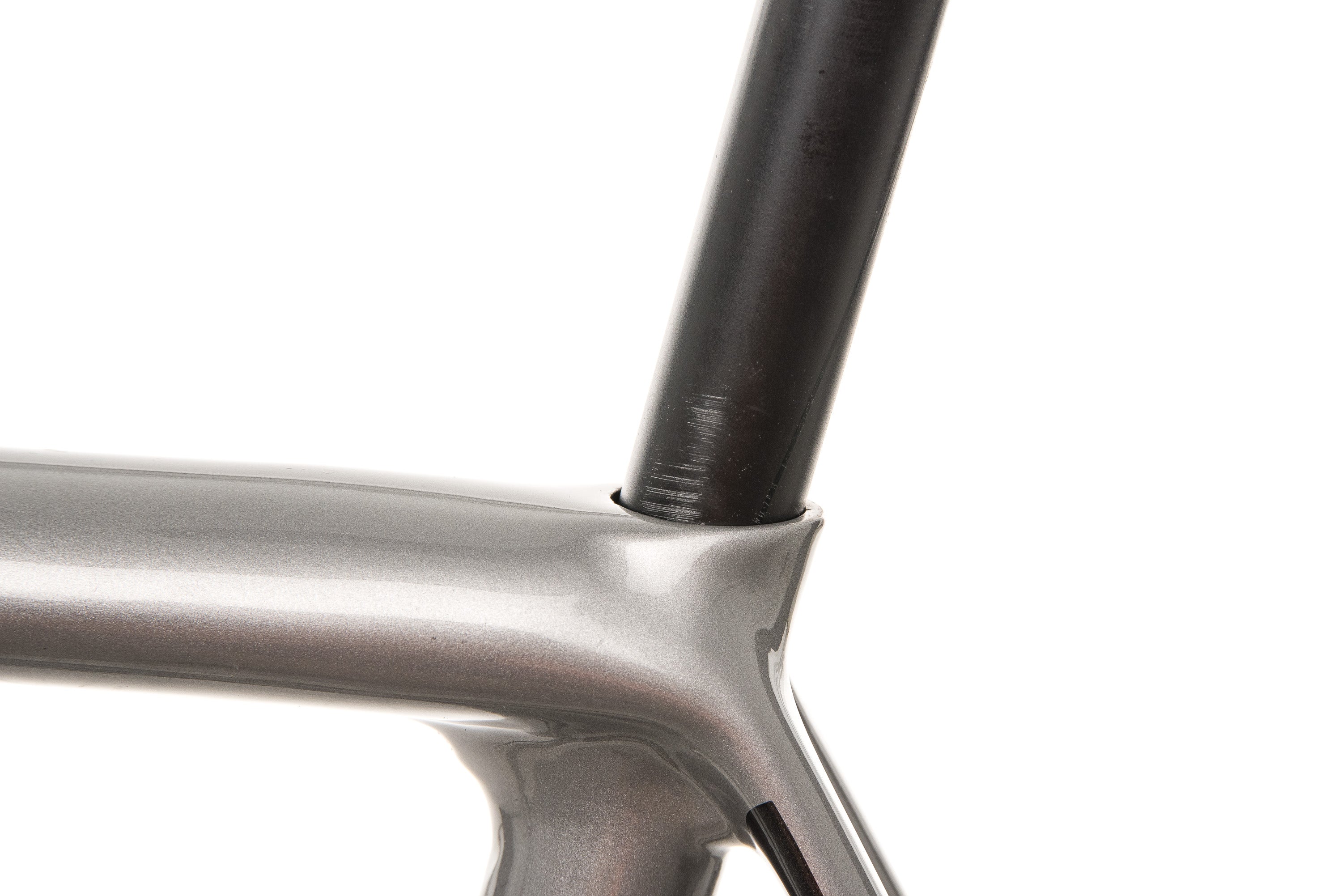 2018 Cannondale Synapse Carbon Disc Ultegra Di2 Road Bike - 61cm Size | Lightweight Carbon Frame, Electronic Shifting | Perfect for Endurance Riding & Long-Distance Cycling