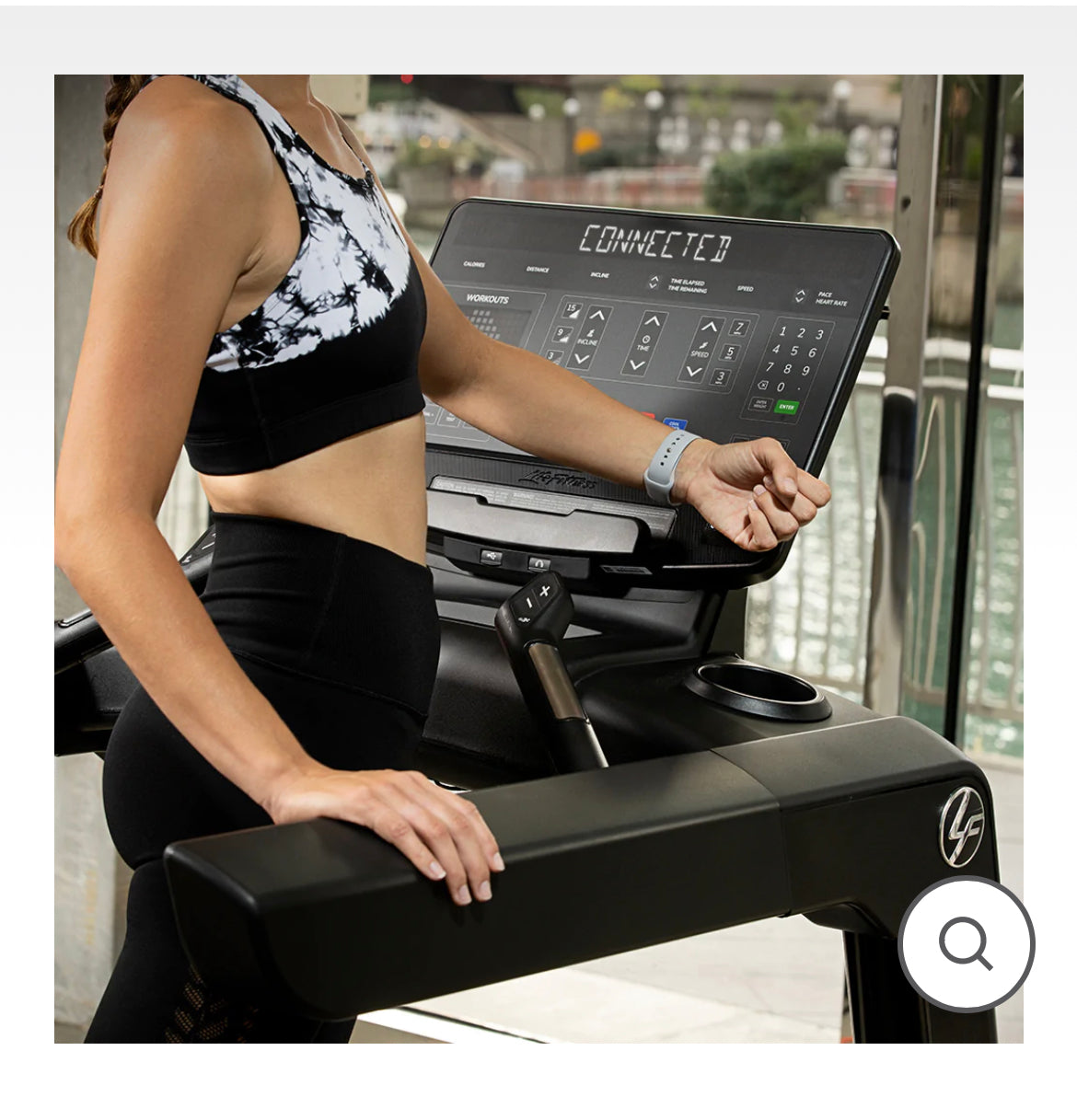 Life Fitness Club Series+ Treadmill - Premium Commercial Grade Running Machine for Home & Gym Use - Perfect for Cardio Workouts, Weight Loss & Fitness Training