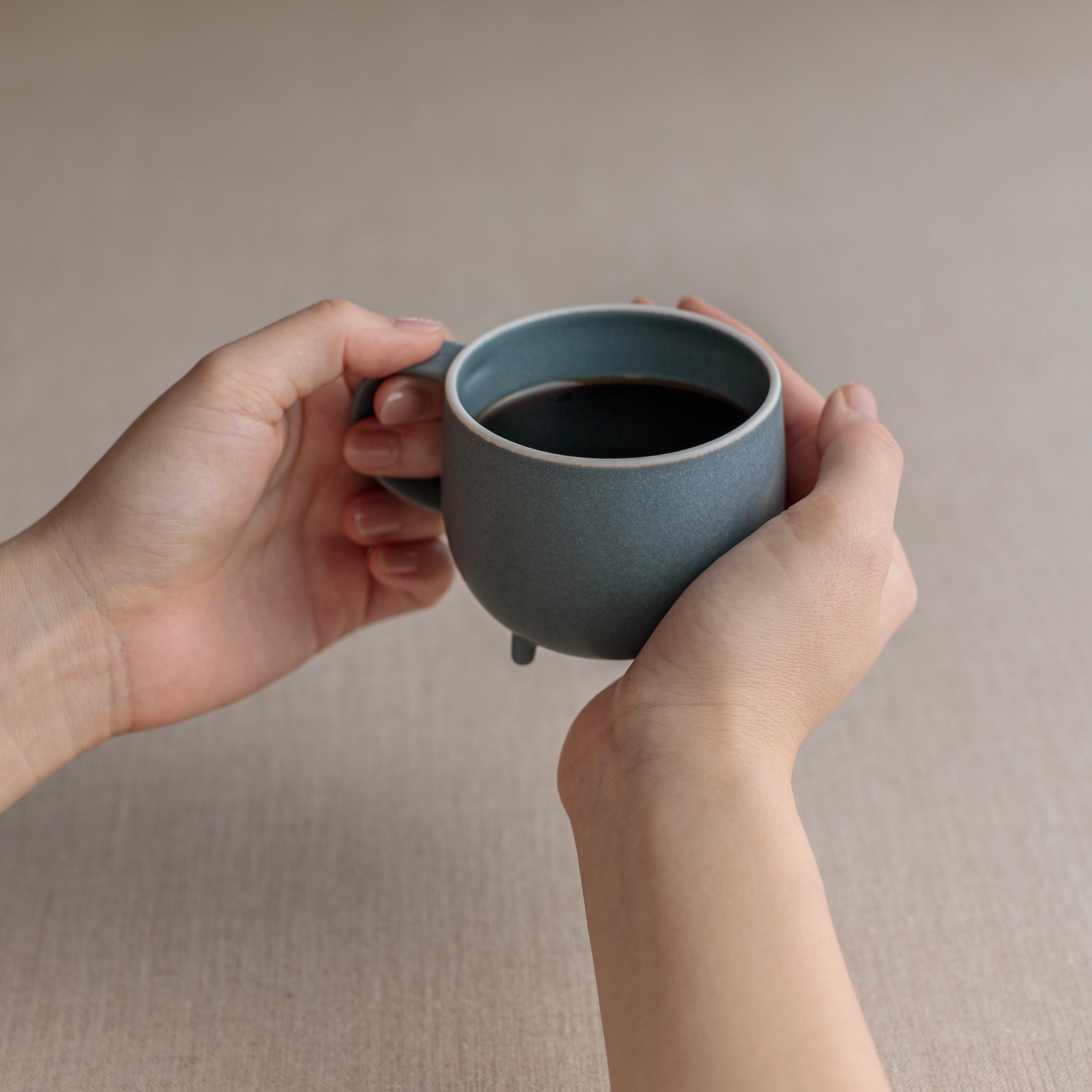 Marumi Series Three Legs Round Mug Cup 180ml - Perfect for Coffee, Tea & Hot Drinks at Home or Office