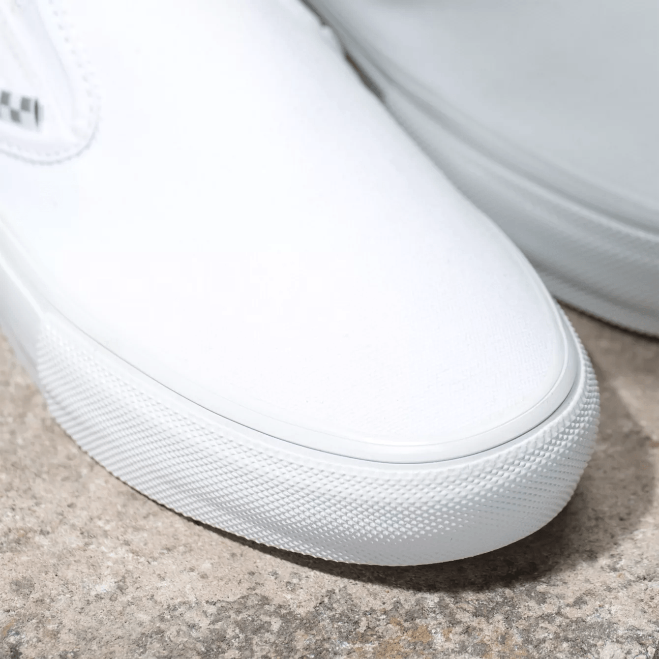 VANS Women's Skate Slip-On Shoes - True White | Comfortable & Stylish Sneakers for Skateboarding, Casual Wear & Everyday Fashion