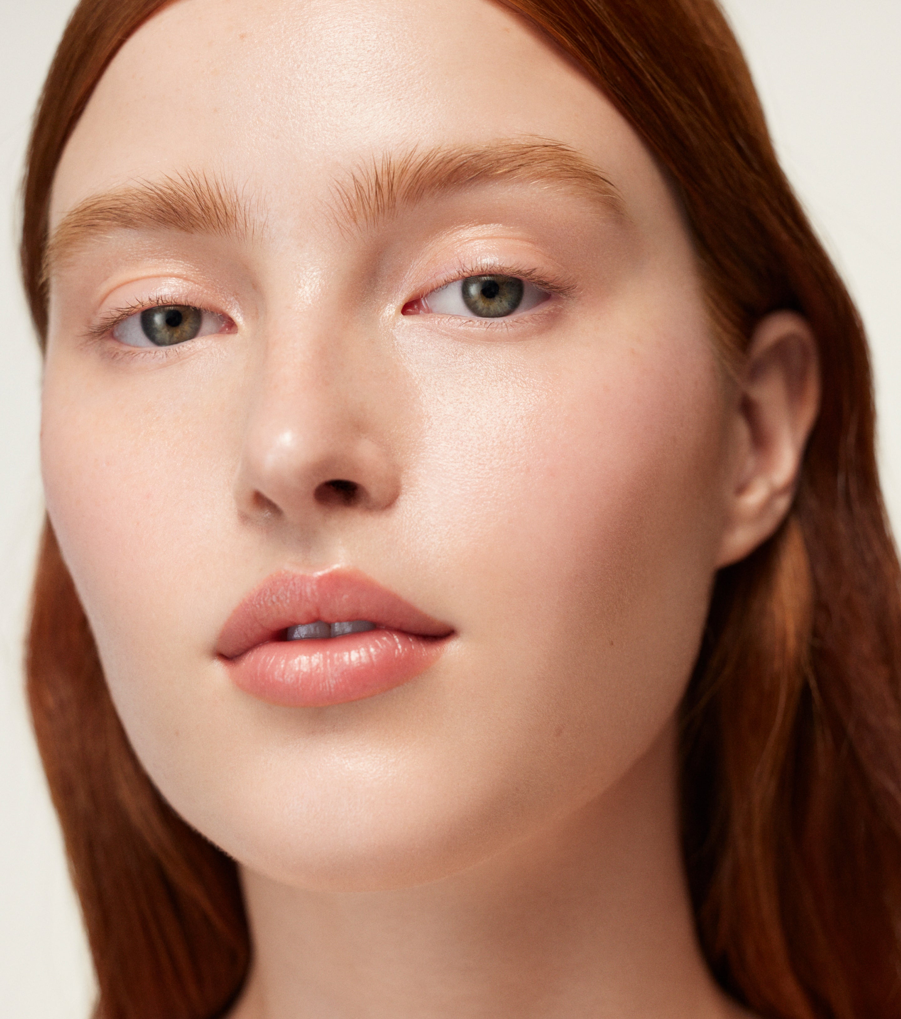 Liquid Super Loaded Tinted Highlight - Peau de Rosé | Buildable Glow for Face & Body | Perfect for Everyday Wear & Special Occasions