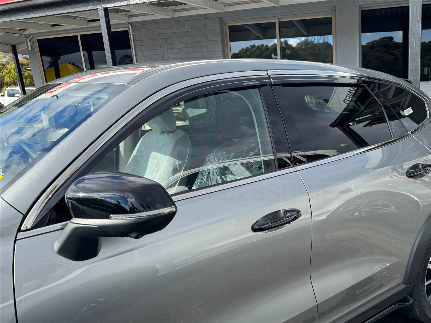 Haval Jolion Pro HEV Hybrid 2024+ Stainless Steel Window Visors & Rain Guards - Perfect for All-Weather Protection & Enhanced Style