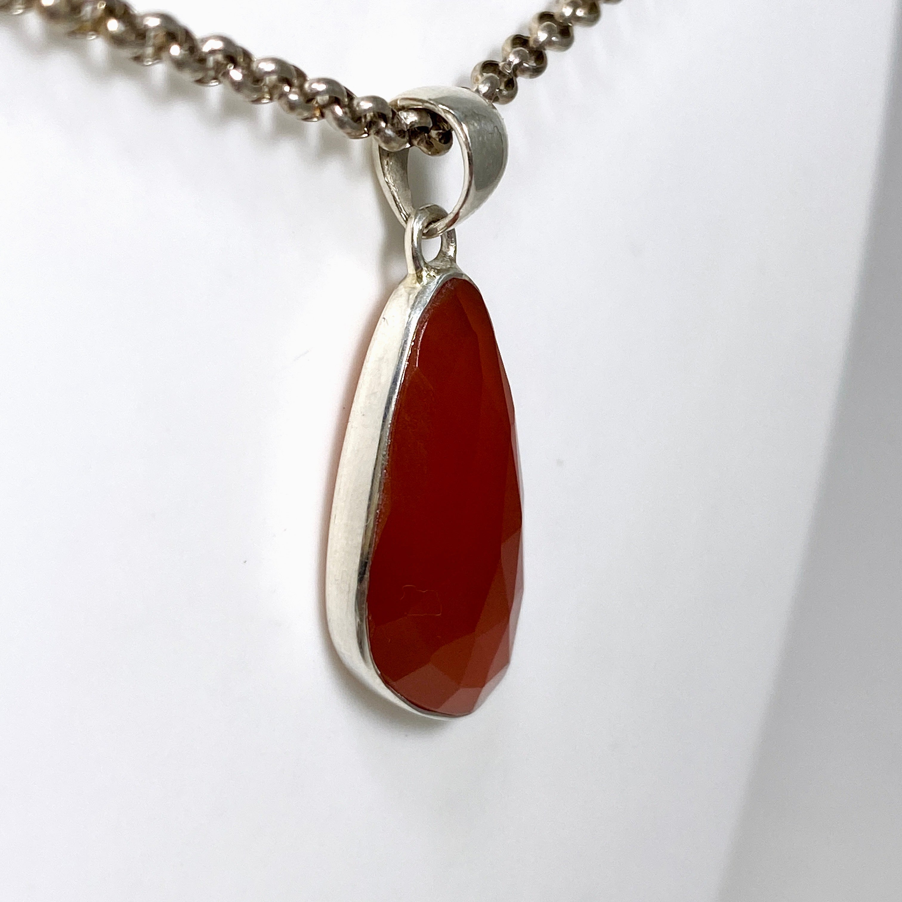 Natural Carnelian Faceted Freeform Pendant Necklace - Handcrafted Gemstone Jewelry for Women - Perfect for Boho, Spiritual & Everyday Wear - KPGJ4584