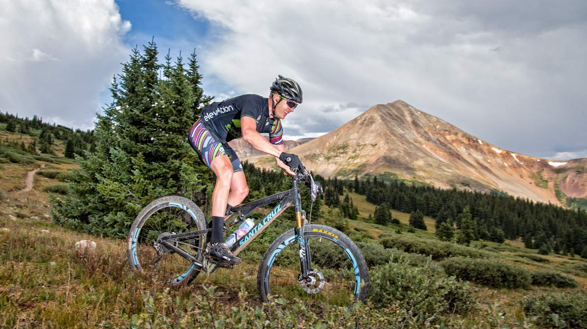 Swiftwick PERFORMANCE Crew Cycling Socks - USA Made, Maximum Durability & Moisture Wicking - Ideal for Road Biking, Mountain Cycling & Endurance Races