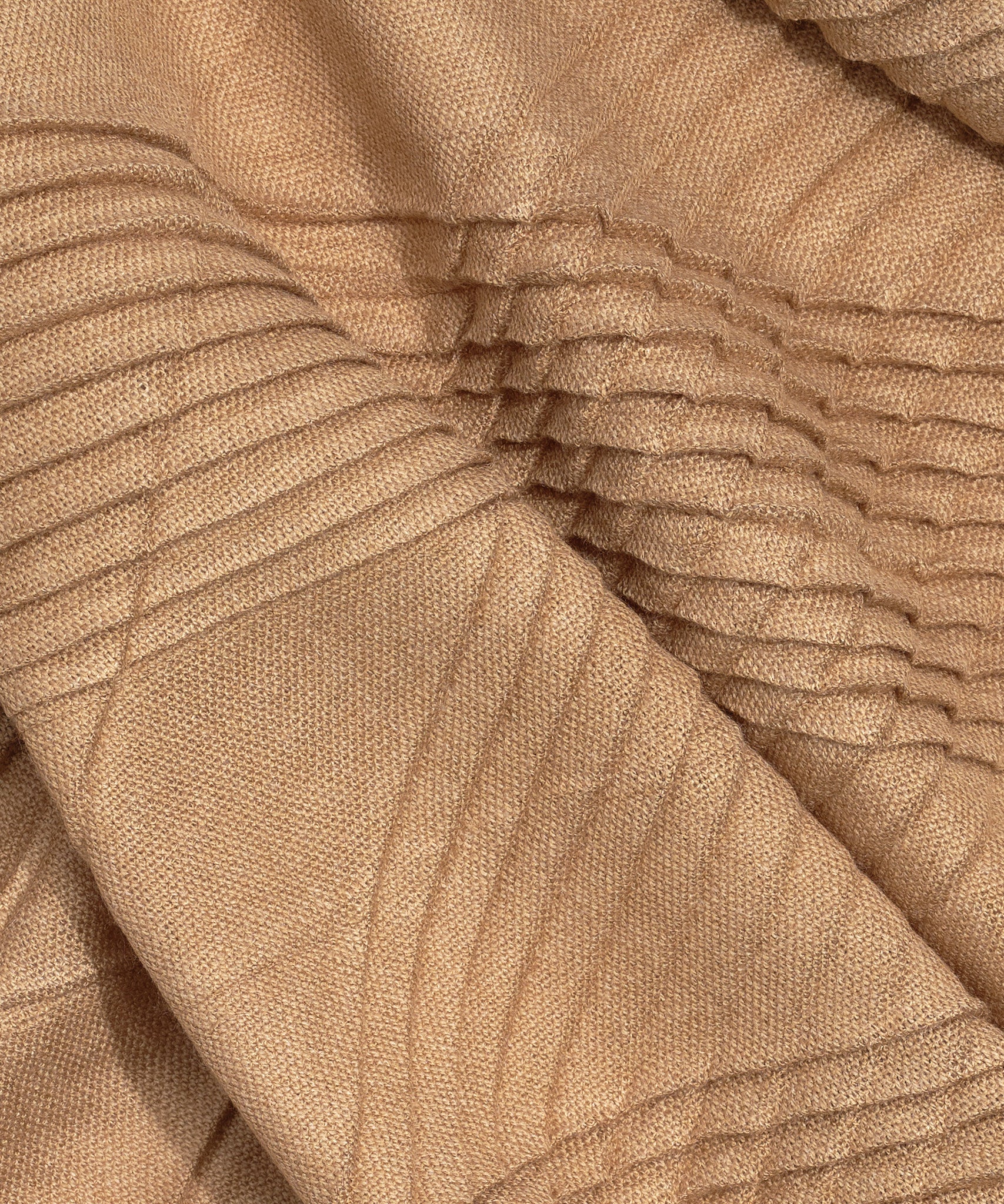Essential Pleated Milk Wrap - Stylish & Comfortable Nursing Cover for Breastfeeding Moms - Perfect for On-the-Go, Travel, and Public Nursing