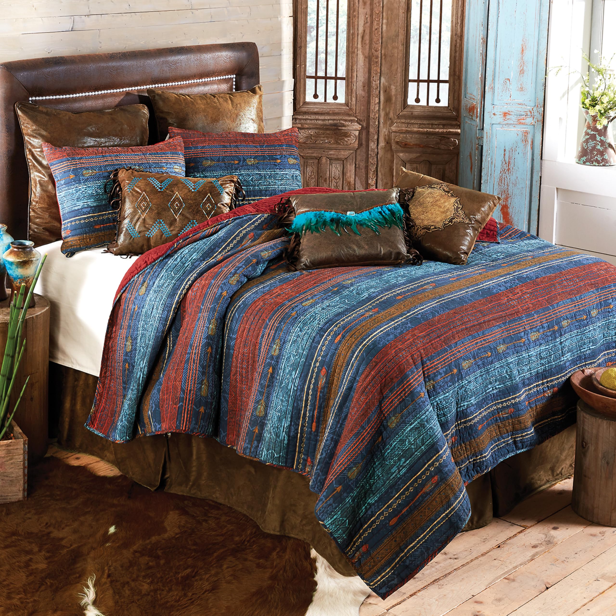 Black Forest Décor Sunset Arrows King Quilt Set - 100% Cotton Blend Lightweight Bedspread, Machine Washable Western Style Quilt with Tribal Patterns (110