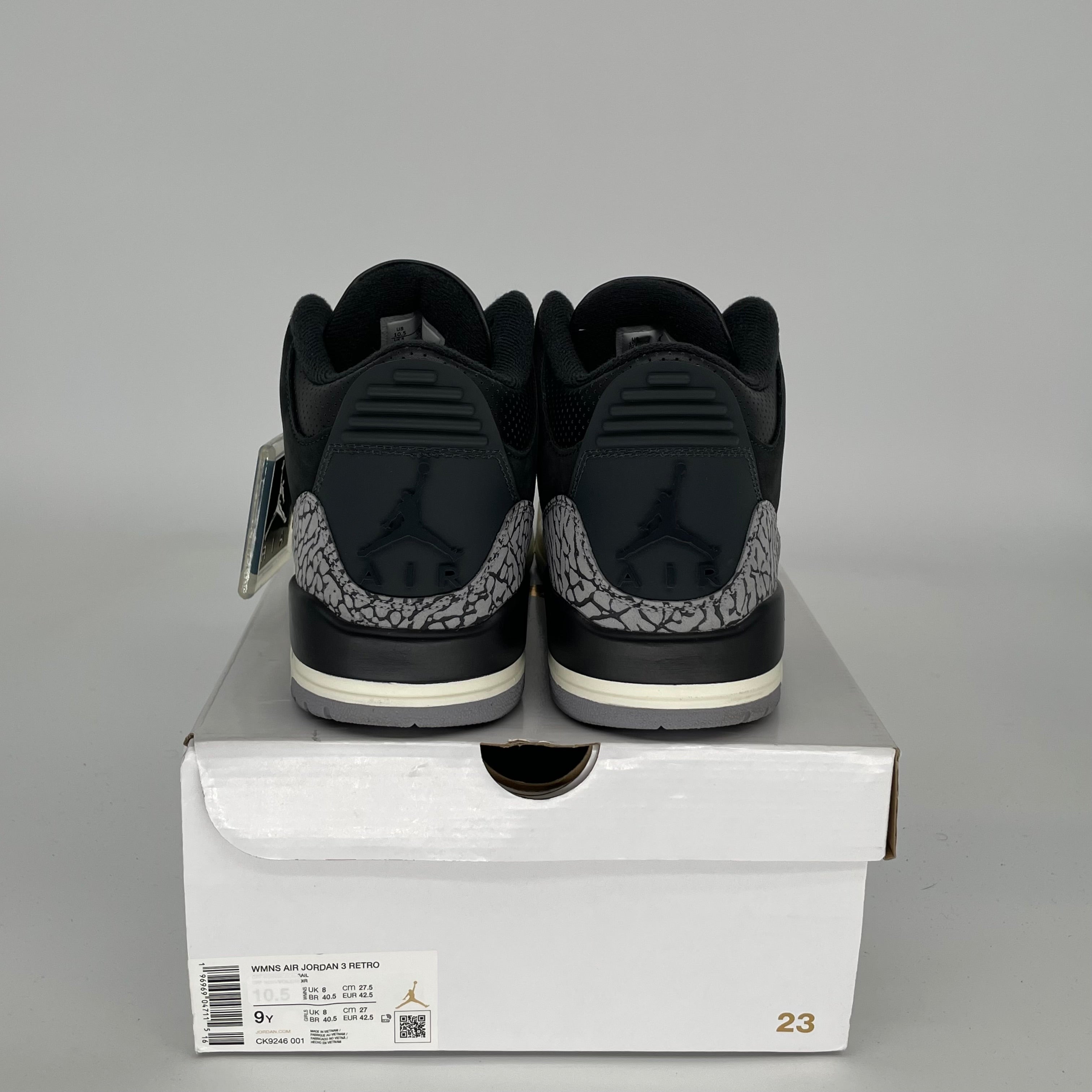 Original Air Jordan 3 Retro 'Off Noir' Men's Basketball Shoes - Size 9 (CK9246-001) | Stylish Sneakers for Casual Wear, Street Fashion & Sports Performance