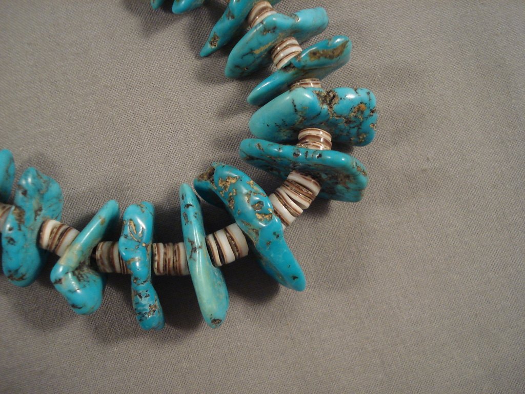 Authentic Vintage Navajo Native American Turquoise Nugget Heishi Necklace - 109 Grams Handmade Jewelry for Women - Perfect for Boho, Southwest & Festival Fashion