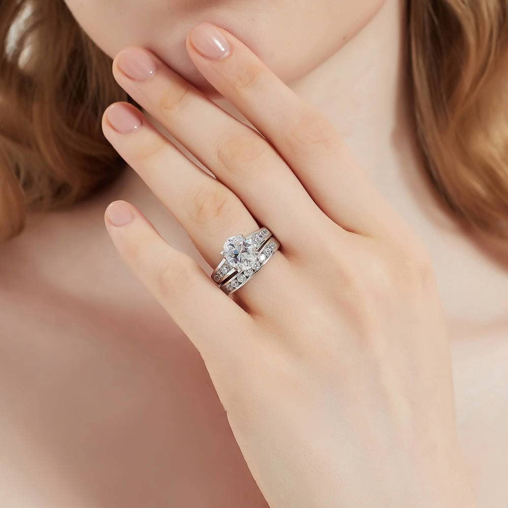 BERRICLE 2.5 Carat Oval Cut Cubic Zirconia Sterling Silver Solitaire Engagement Ring Set for Women, Rhodium Plated Size 4-10 - Perfect for Wedding, Proposal & Anniversary Gifts