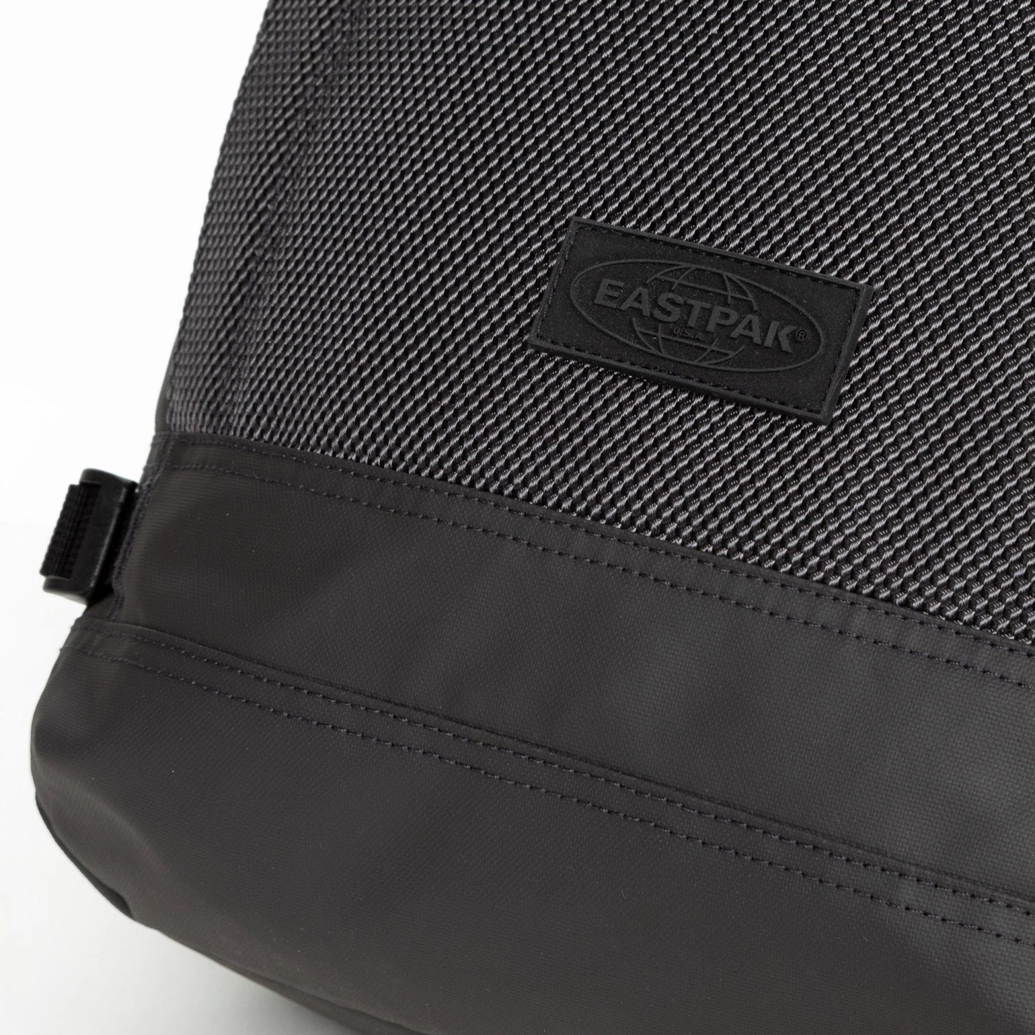 Eastpak Tecum M CNNCT Backpack - Lightweight Laptop Backpack for Work & Travel, Durable School Backpack with USB Charging Port, Accent Grey - Perfect for College, Commuting & Outdoor Adventures