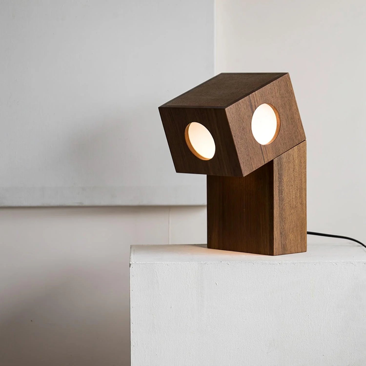 Modern Wooden Table Lamp - Handcrafted Timber Desk Light for Bedroom, Living Room & Office - Warm Ambient Lighting for Reading & Relaxation
