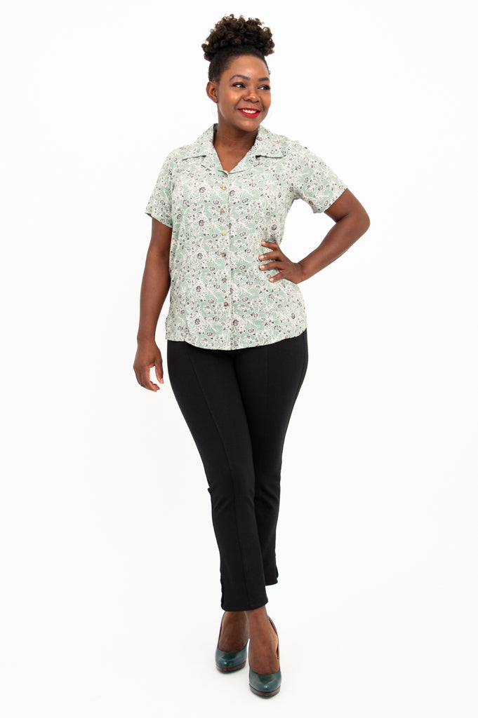 Stylish Aida Short Sleeve Top for Women - Trendy Bitza Design - Perfect for Summer Outfits, Casual Wear & Beach Vacations