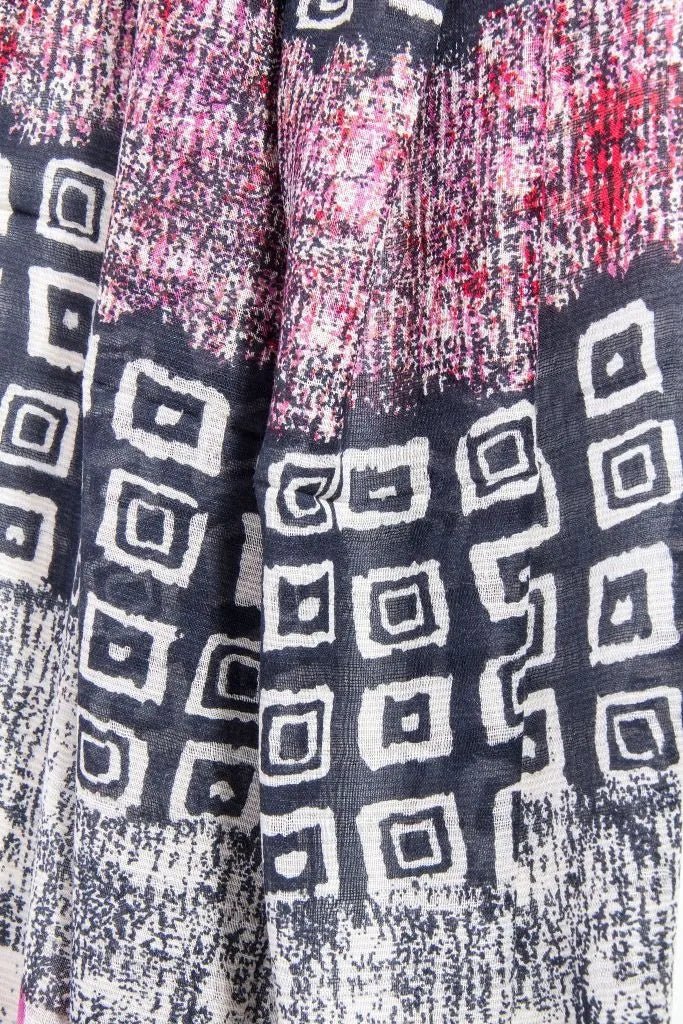 Stylish Patched Over Scarf - Fashionable Winter Accessory for Women & Men - Perfect for Outdoor Activities, Travel, and Cold Weather Protection