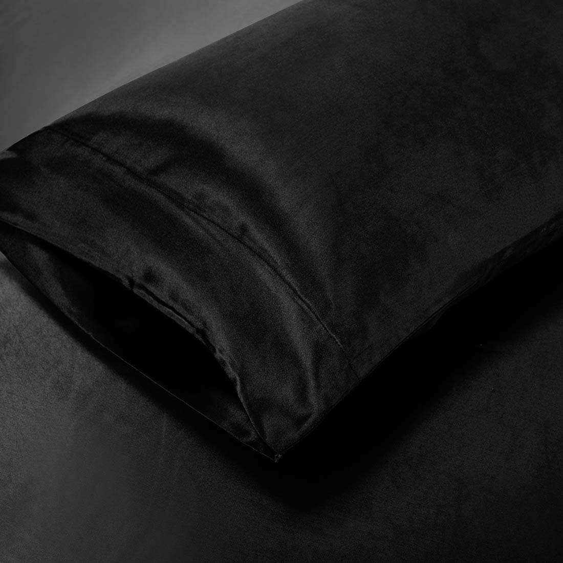 Luxury 100% Egyptian Cotton King Size Sheet Set - 4 Piece Burgundy Bedding for Ultimate Comfort | Perfect for Master Bedroom, Guest Room & Hotel Use