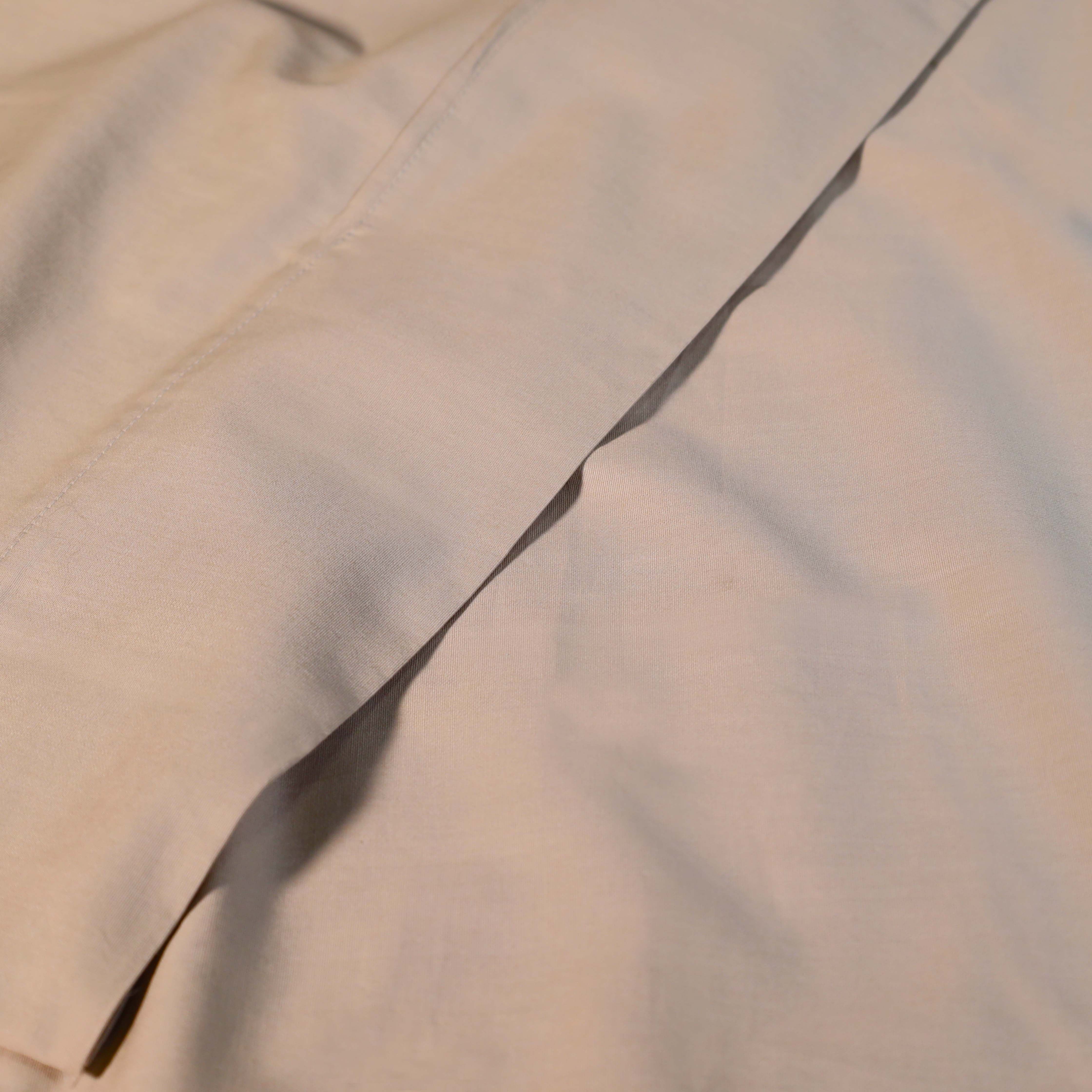 300 Thread Count Cotton Percale Solid Deep Pocket Bed Sheet Set - Queen Size, Soft & Breathable Luxury Sheets for Comfortable Sleep - Perfect for Master Bedroom, Guest Room or Vacation Home
