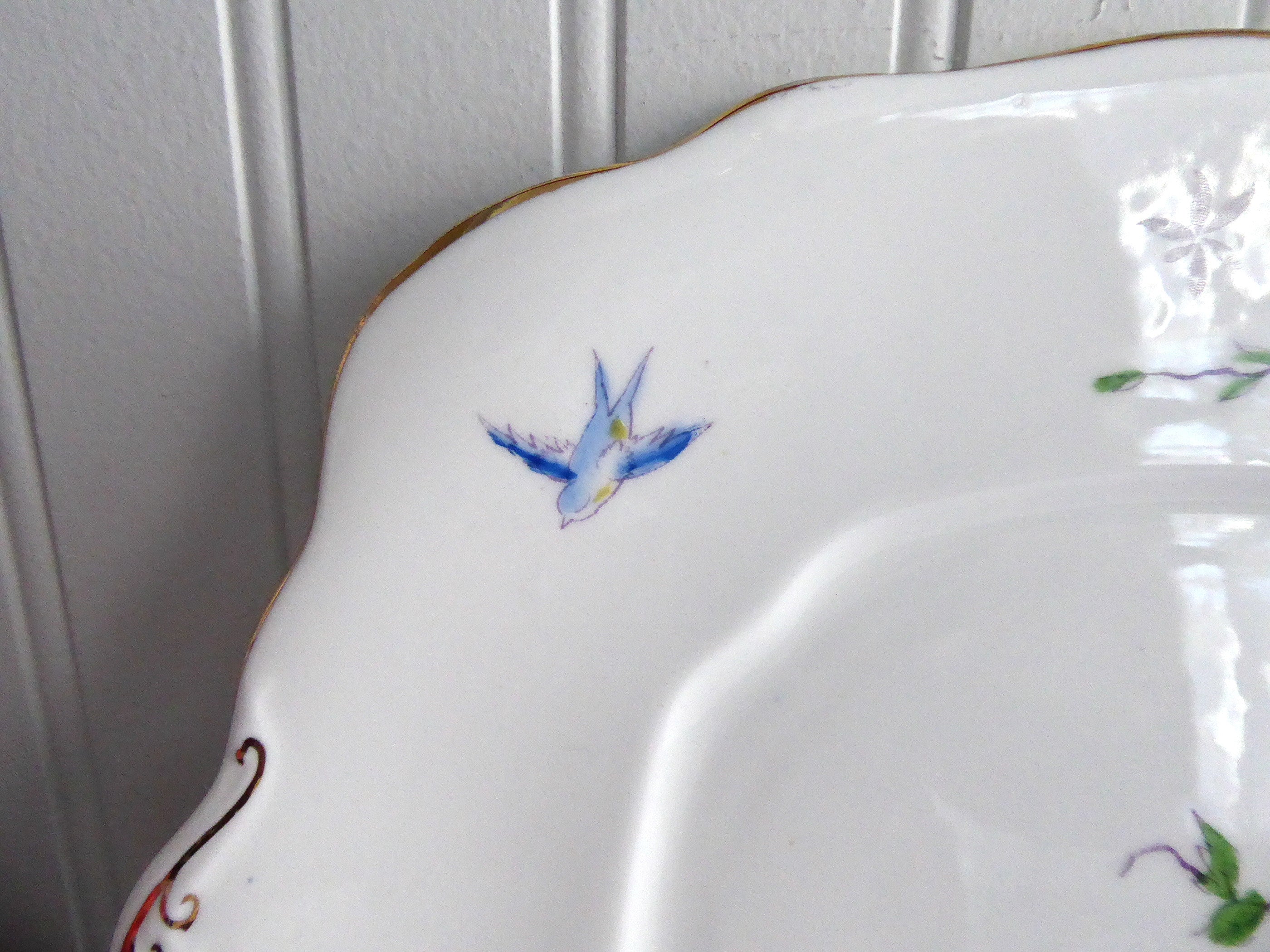 Vintage Royal Albert Art Deco Dovecot Birds Cake Plate - Hand Painted 1930s Porcelain Serving Dish for Afternoon Tea & Dessert Parties