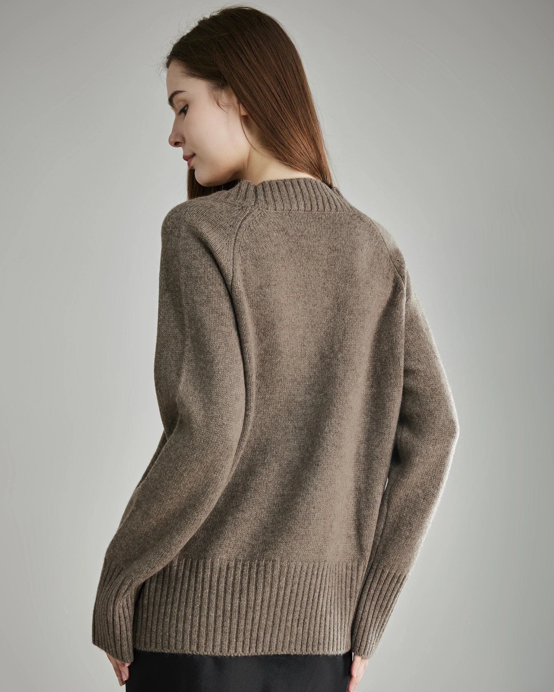 Soft & Cozy V-Neck Cashmere Cardigan for Women - Lightweight Winter Sweater for Layering, Office Wear & Casual Outfits