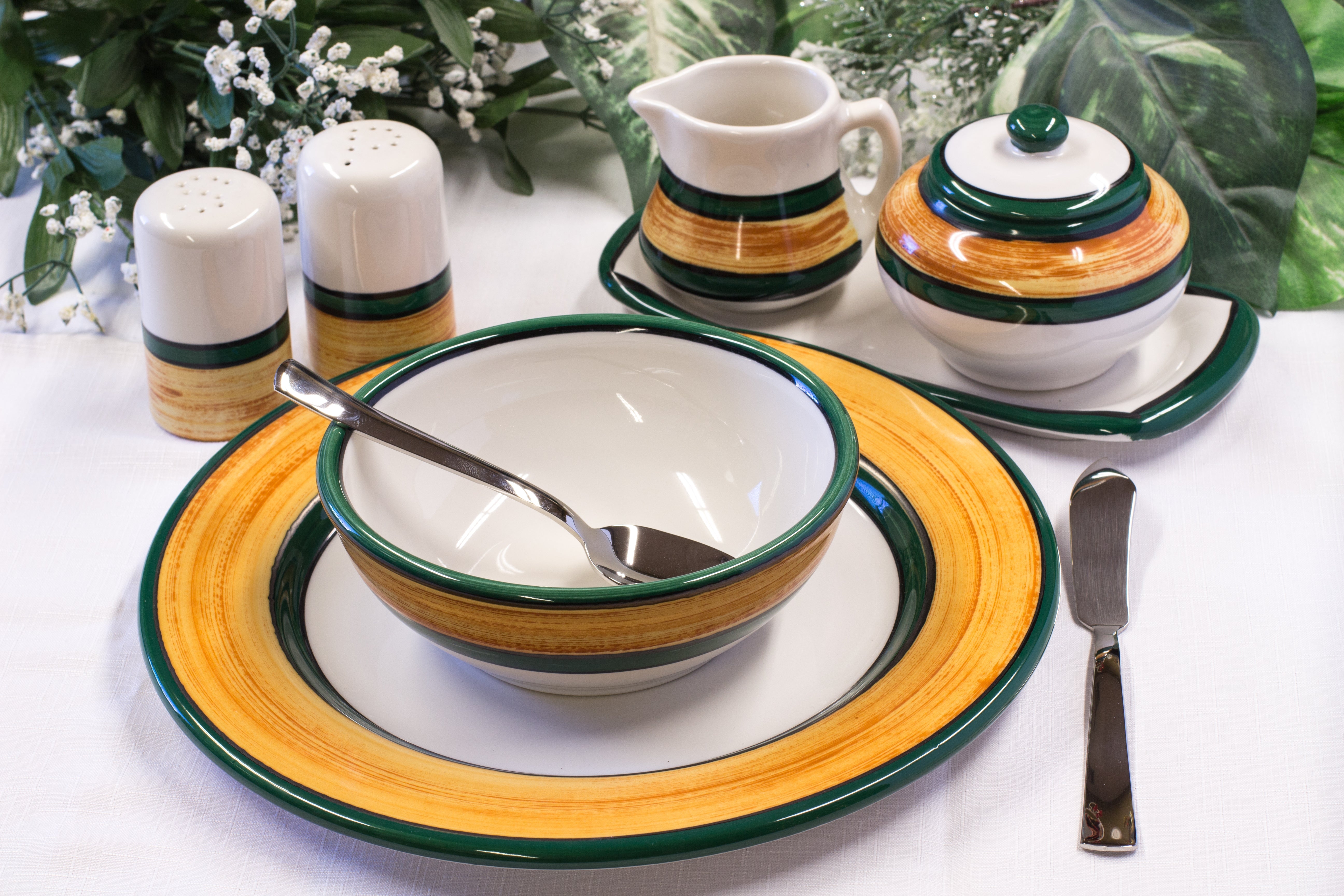 16-Piece Terra Patina Dinnerware Set - Brown & Green Stoneware Plates, Bowls & Mugs for Everyday Dining & Entertaining
