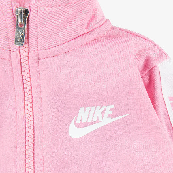 Nike Baby Girls' Pink Tricot Outfit Set - Soft & Comfortable 2-Piece Cotton Pajamas for Newborns & Infants - Perfect for Sleepwear, Playtime & Photo Shoots