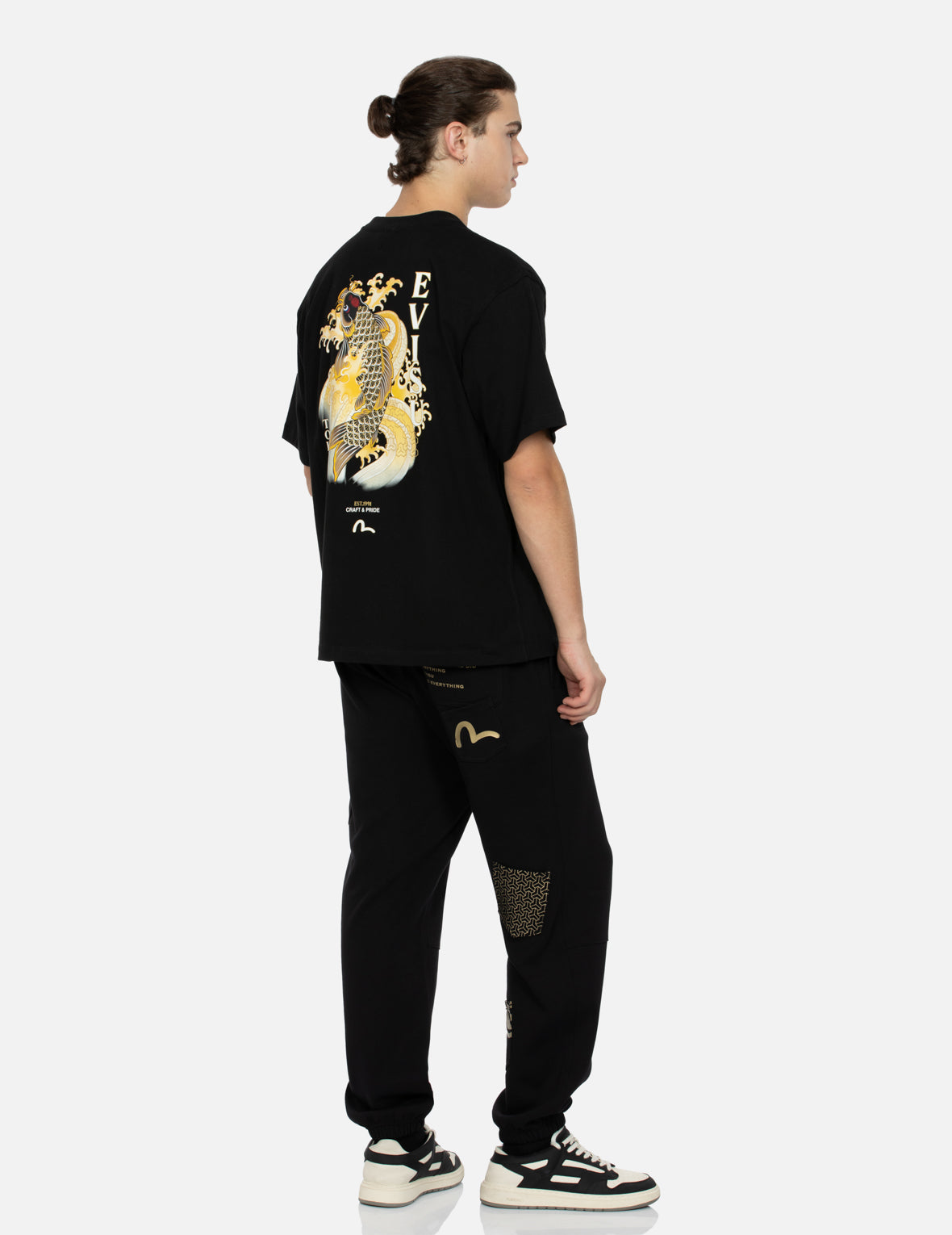 Seagull Embroidery Carp Print Relaxed Fit T-Shirt for Men - Comfortable Casual Wear for Beach Outings and Summer Vacations