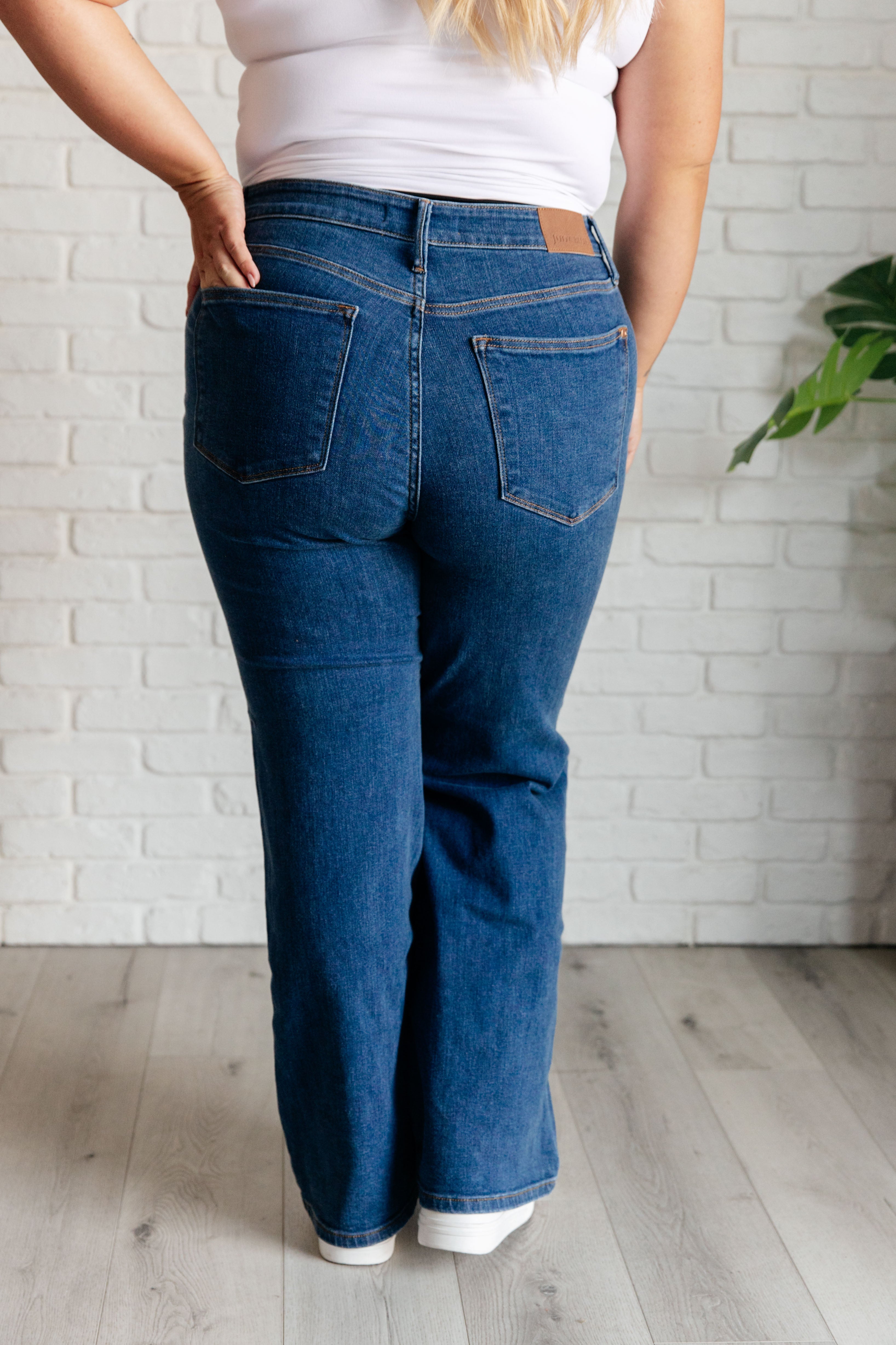 Vintage High Rise Wide Leg Jeans for Women - Retro 90s Hazel Wash Denim Pants - Perfect for Casual Outfits, Boho Style & Everyday Wear
