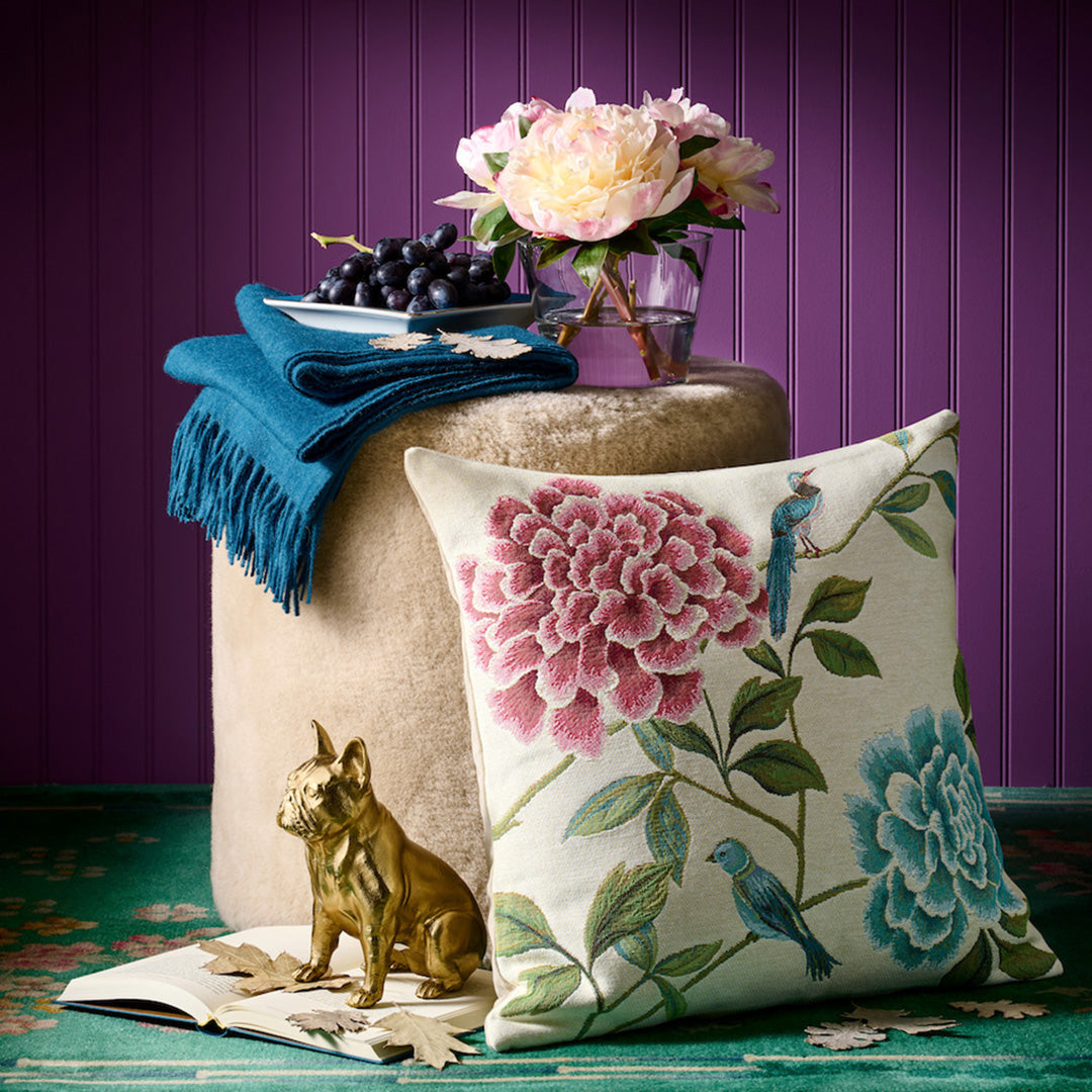 Luxury Paris Baby Alpaca Throw Blanket - Soft Blue Tapestry Design for Cozy Bedroom Decor, Sofa Accent & Gift Giving