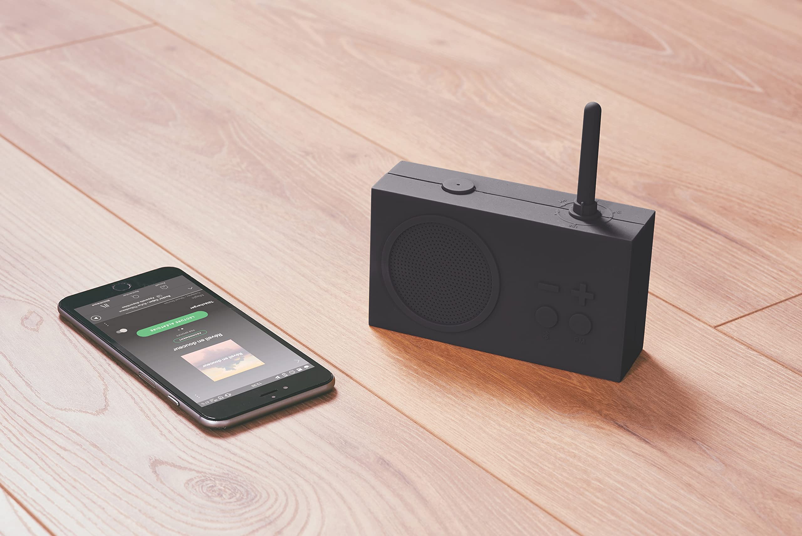 Lexon TYKHO 3 Wireless Bluetooth Speaker with FM Radio, Splashproof Portable Speaker, Rechargeable Battery - Black - Perfect for Outdoor Adventures, Beach Parties & Home Use