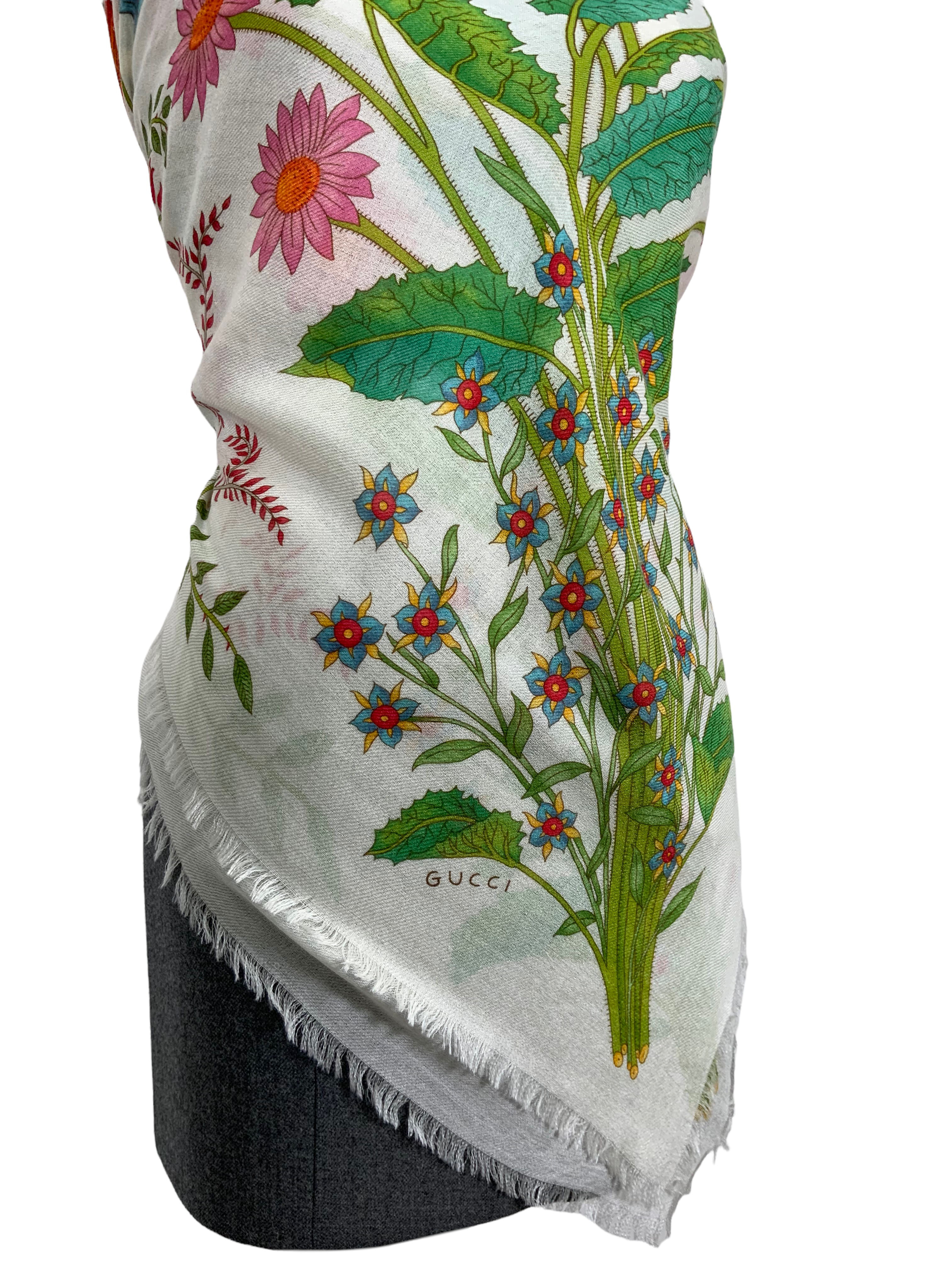 Gucci Floral Wool Silk Scarf - Luxury Designer Fashion Accessory for Women | Perfect for Office, Travel & Special Occasions