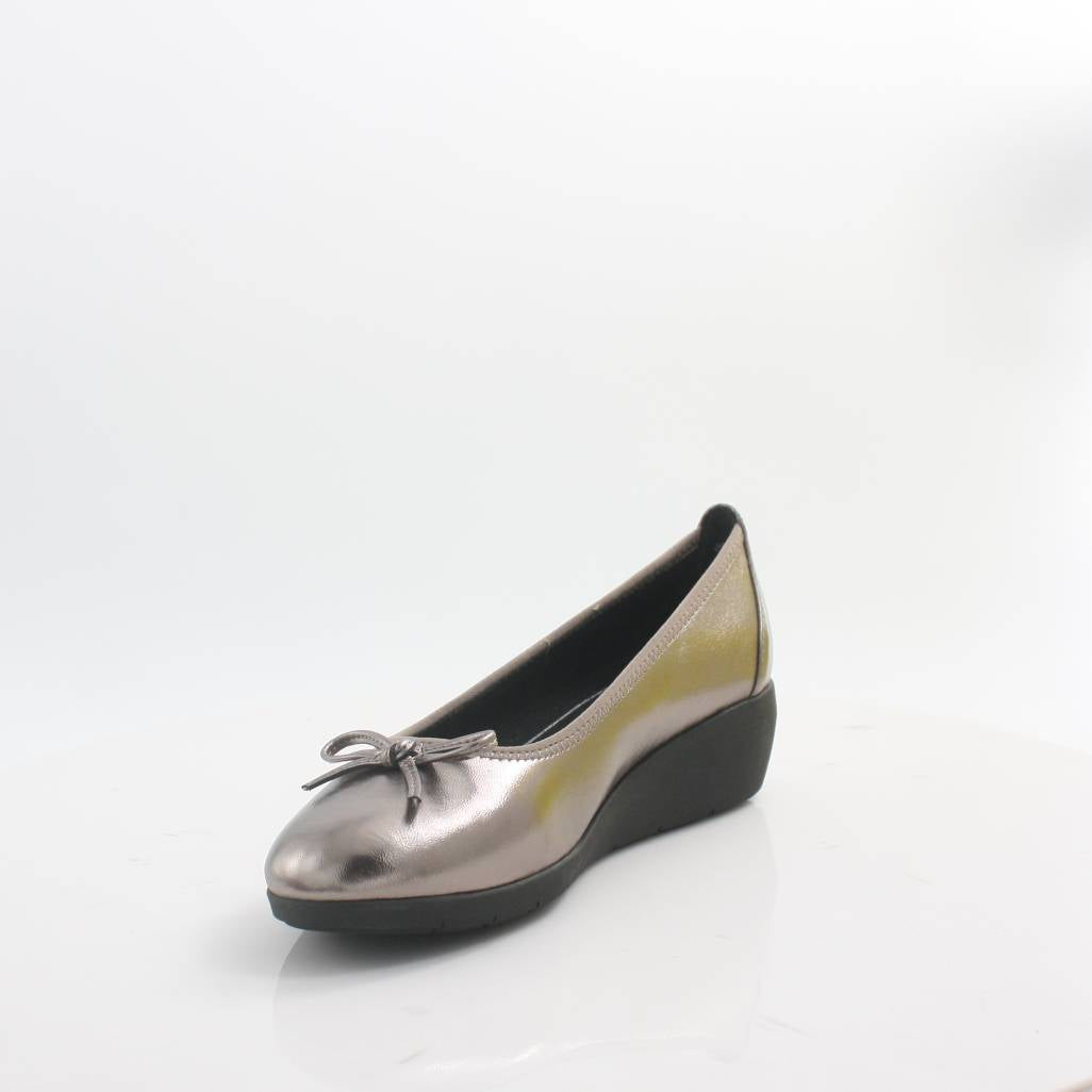 JANA 24 EX Wide Fitting Comfortable Women's Shoes for Work, Walking & Everyday Wear - Perfect for Office, Travel & Casual Outings