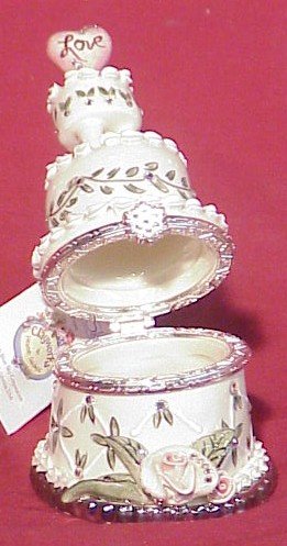 Elegant Silver Wedding Cake Box - Premium Clayworks Cake Container for Wedding, Anniversary & Special Events - Perfect for Gift Giving & Dessert Display