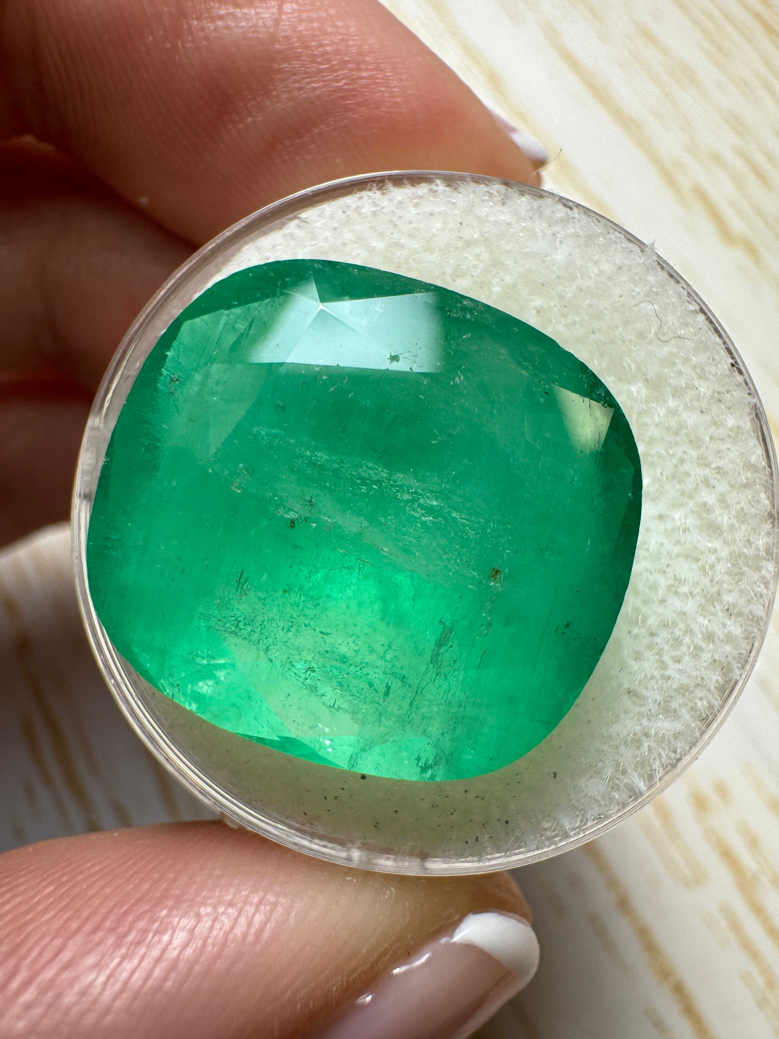 14K Gold Custom Emerald Pendant with 21.62 Carat Natural Colombian Loose Emerald - 19x17mm Earthy Green Cushion Cut Gemstone Jewelry for Women | Perfect for Weddings, Anniversaries & Special Occasions