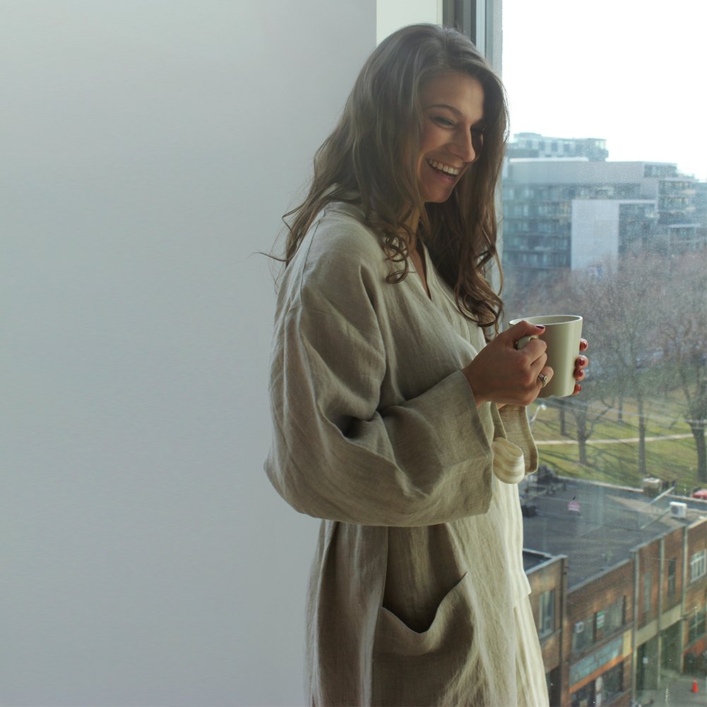 IPPINKA Pure Linen Bathrobe for Women & Men - Moisture Wicking, Lightweight & Breathable - Natural Grey Spa Robe for Home, Beach & Hotel Relaxation
