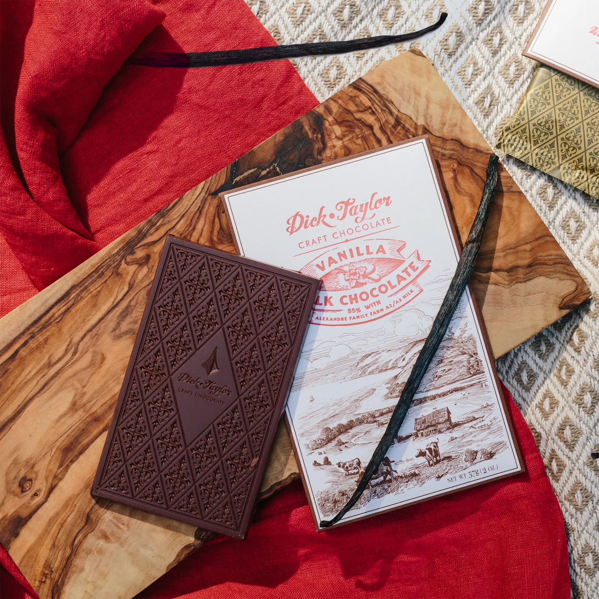 Dick Taylor 55% Vanilla Milk Chocolate Bar - Premium Artisan Chocolate for Gifting, Baking & Desserts