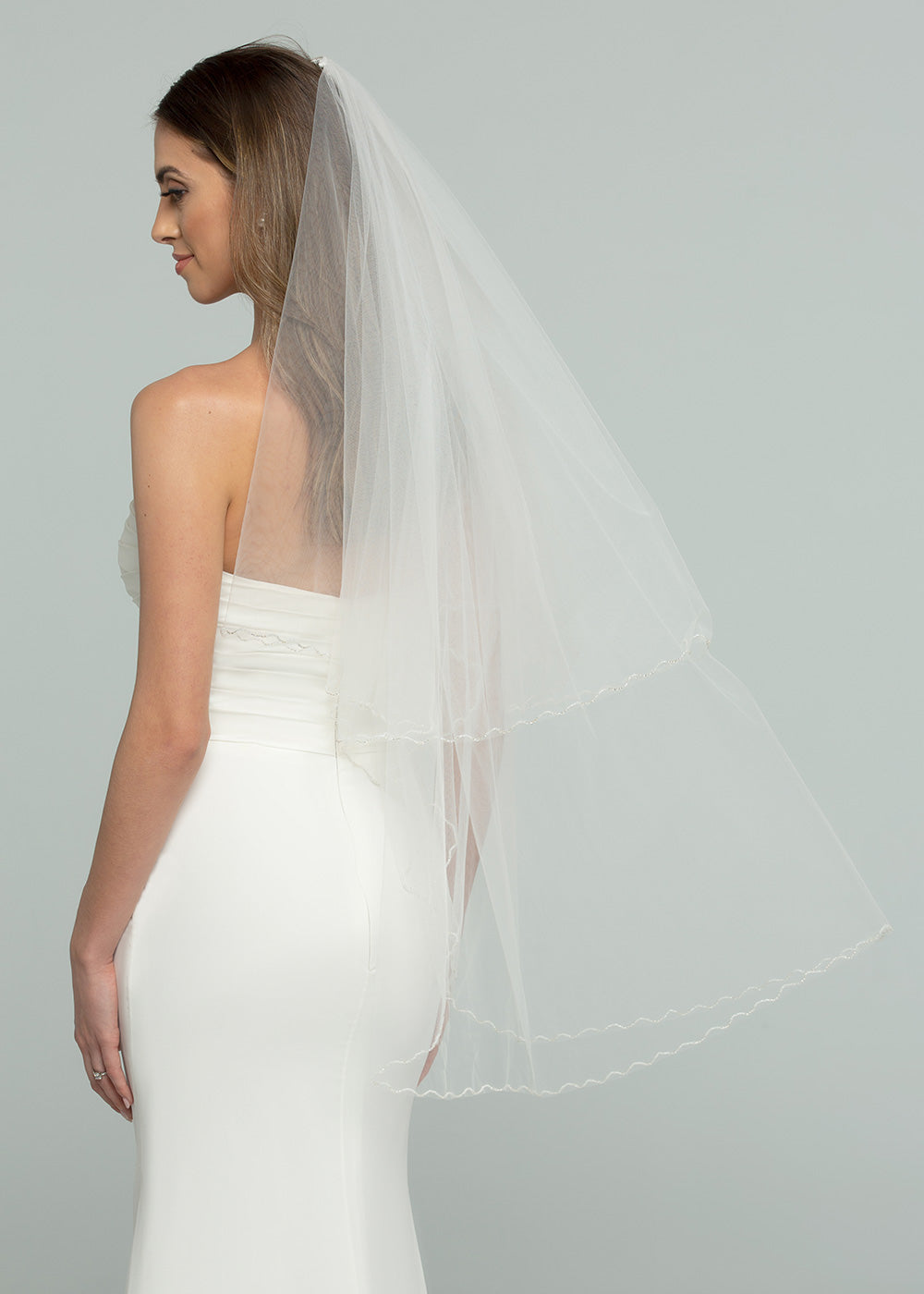 Elegant V1032 Fingertip Veil With Delicate Beading - Perfect for Weddings, Prom & Special Occasions