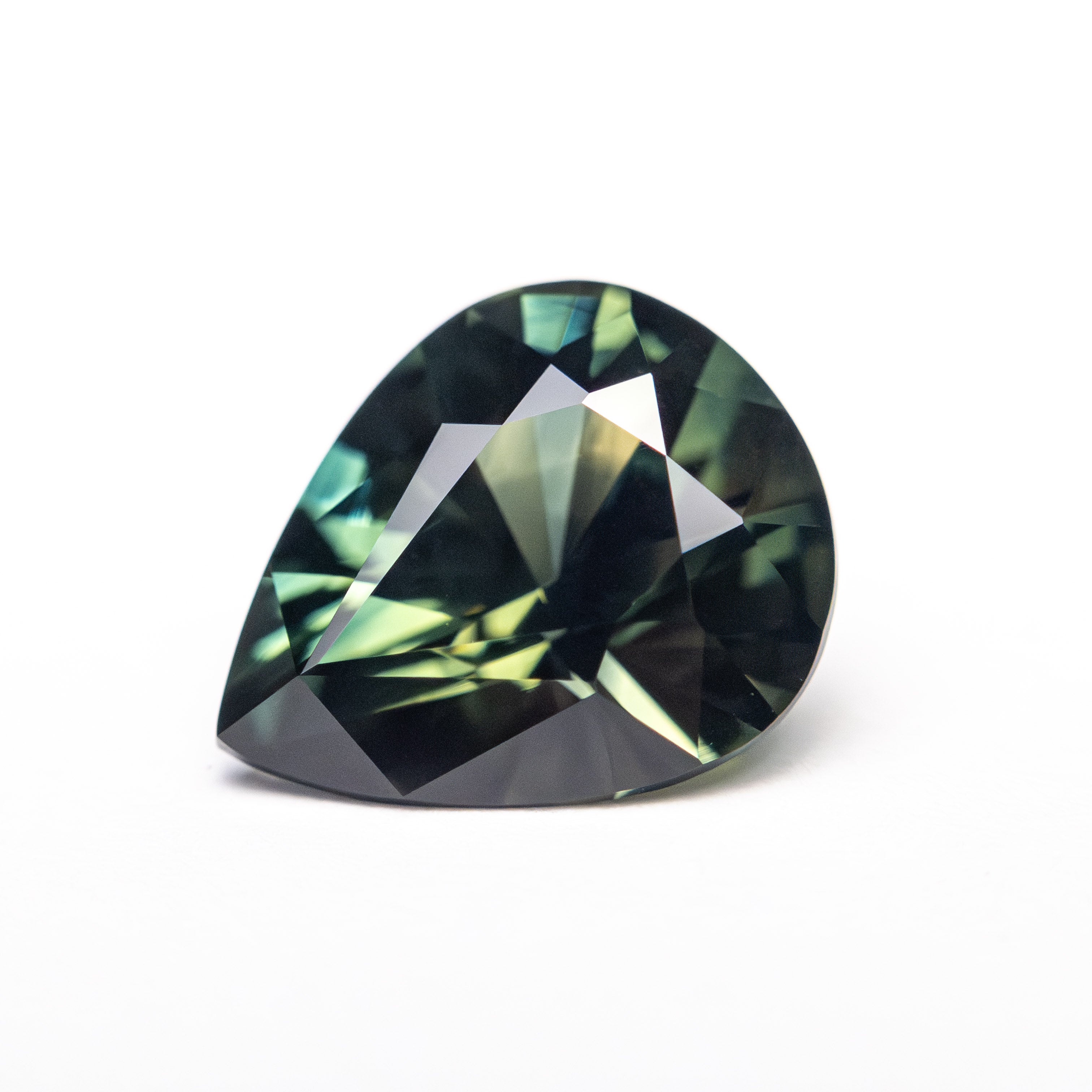 2.86ct Natural Pear Cut Blue Sapphire Gemstone - 10.24x8.43x5.37mm for Engagement Rings & Jewelry Making
