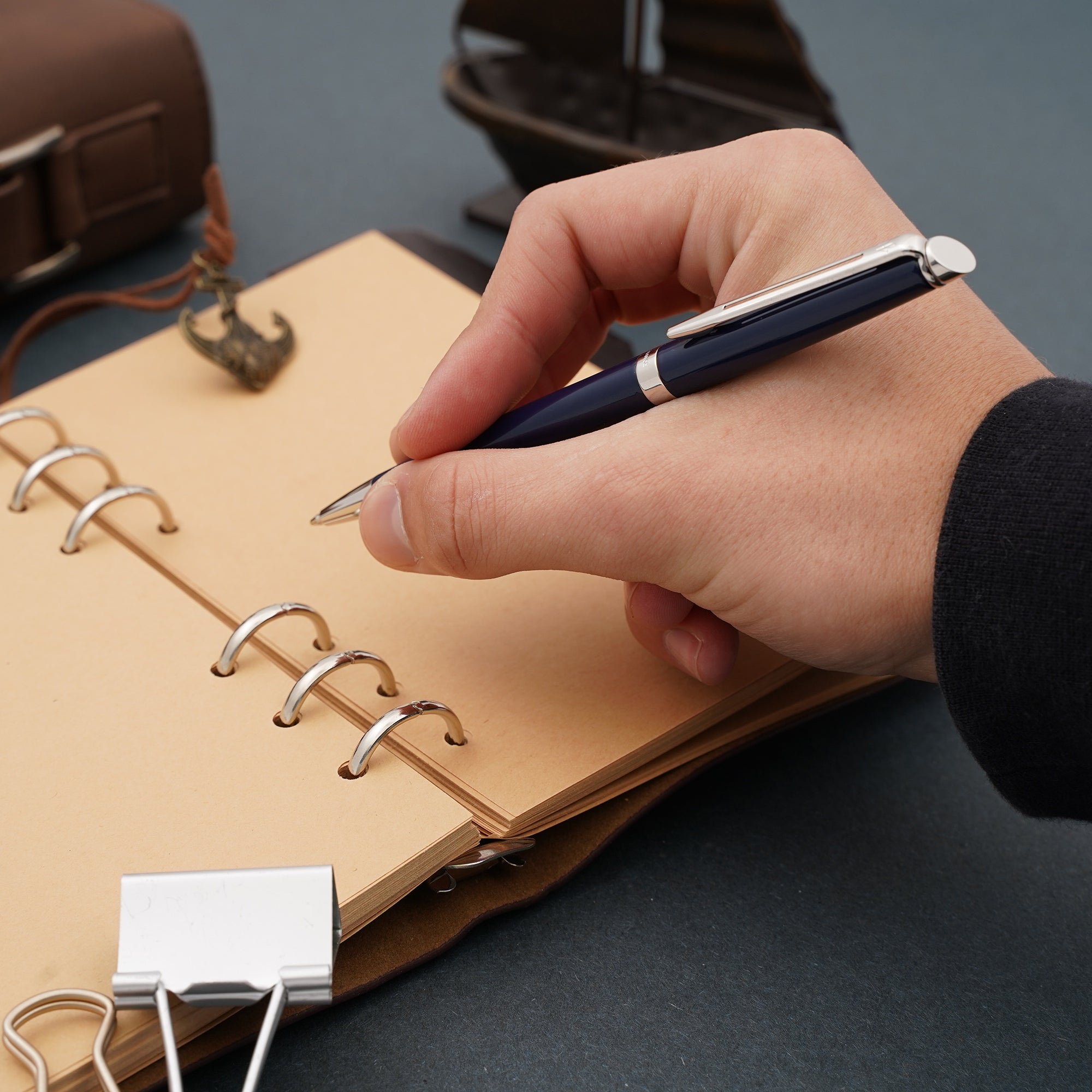 Waterman Hémisphère Ballpoint Pen - Premium Blue Ink Rollerball with Chrome Trim - Perfect for Business, Gifts & Everyday Writing