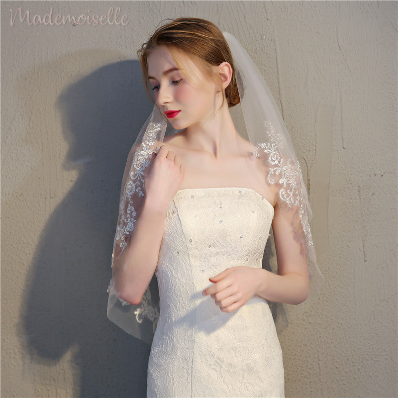Elegant Daisy Veil for Wedding Brides - Perfect for Boho, Vintage & Garden Ceremonies