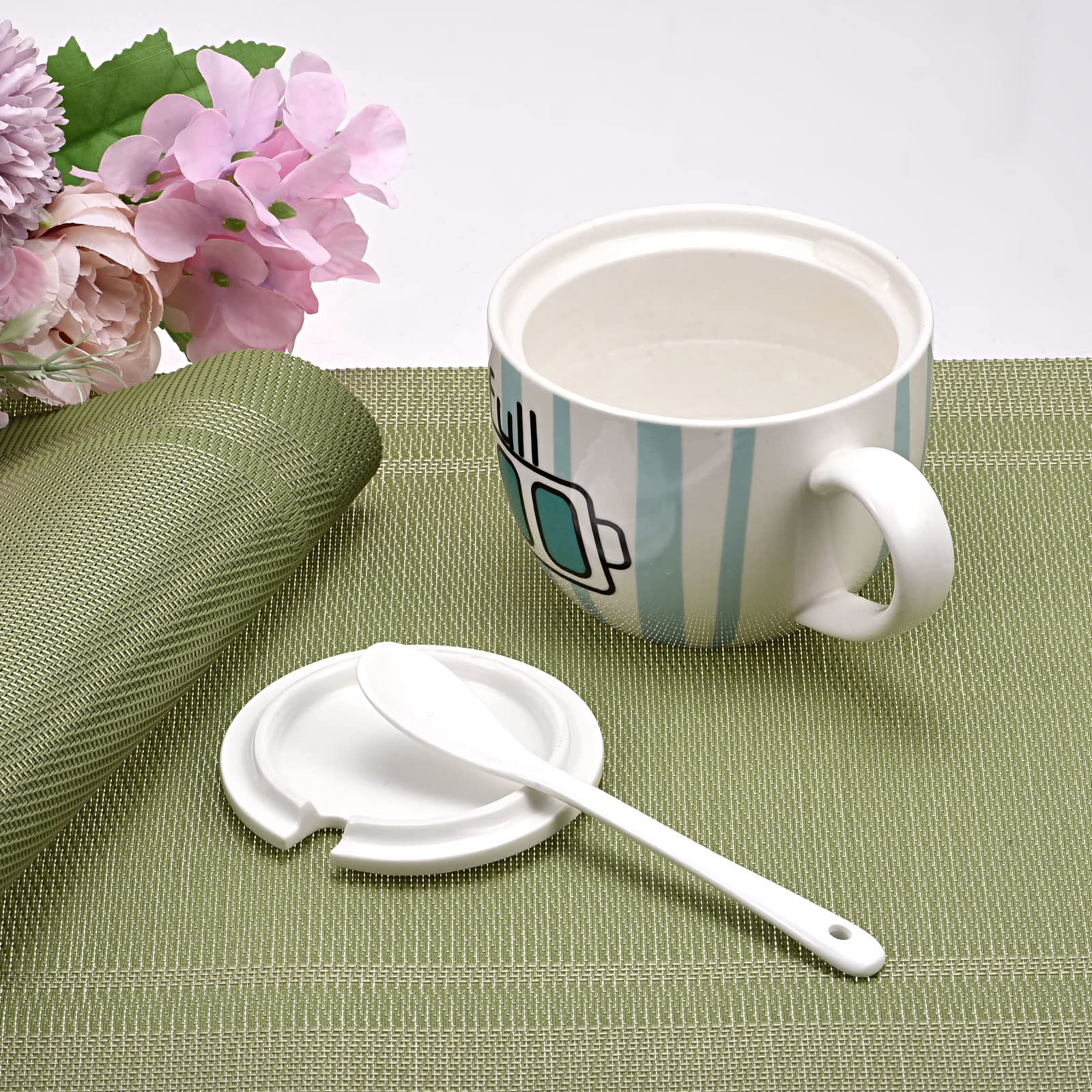 uxcell 17.7x11.8 Inch PVC Washable Woven Placemats Set of 8, Green Table Mats for Dining - Perfect for Restaurants, Kitchens, and Home Decor