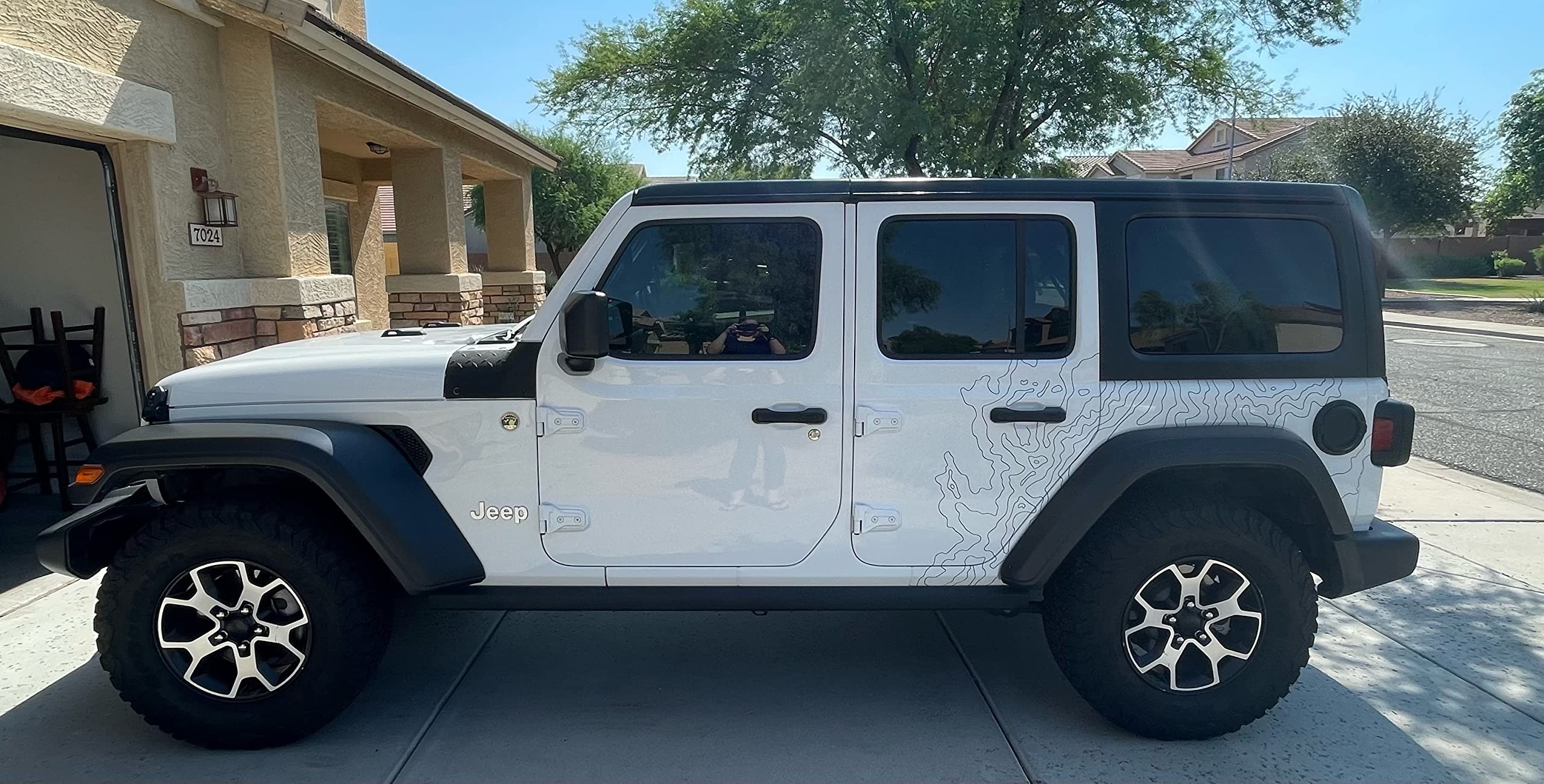 Premium Topographic Map Decal Sticker for Jeep Wrangler JK JL (4-Door JKU/JLU) - Driver & Passenger Side Vehicle Graphics - Off-Road Adventure & Outdoor Enthusiast Accessory