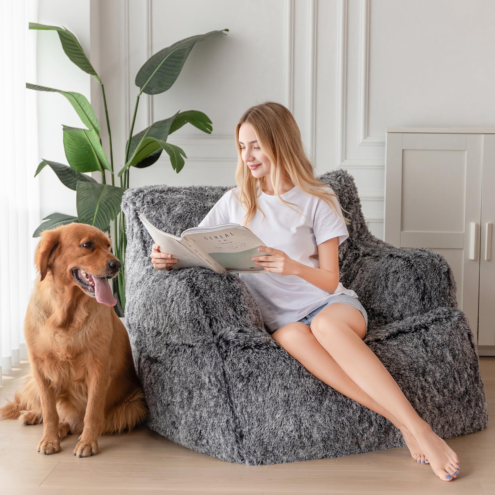 MAXYOYO Giant Bean Bag Chair - Ultra Soft Faux Fur Oversized Bean Bag Couch for Adults & Teens - Black - Perfect for Living Room, Bedroom, Dorm or Game Room Relaxation