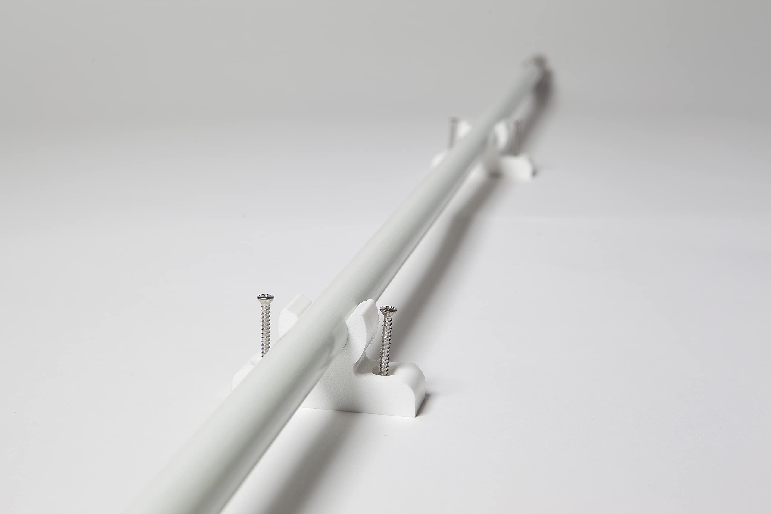Stayput Anchor Shallow Water Anchor Kit - 10ft or 12ft Pole Spike with Super Grip Handle (White/Black) - Perfect for Kayak, Canoe & Small Boat Fishing in Lakes & Rivers
